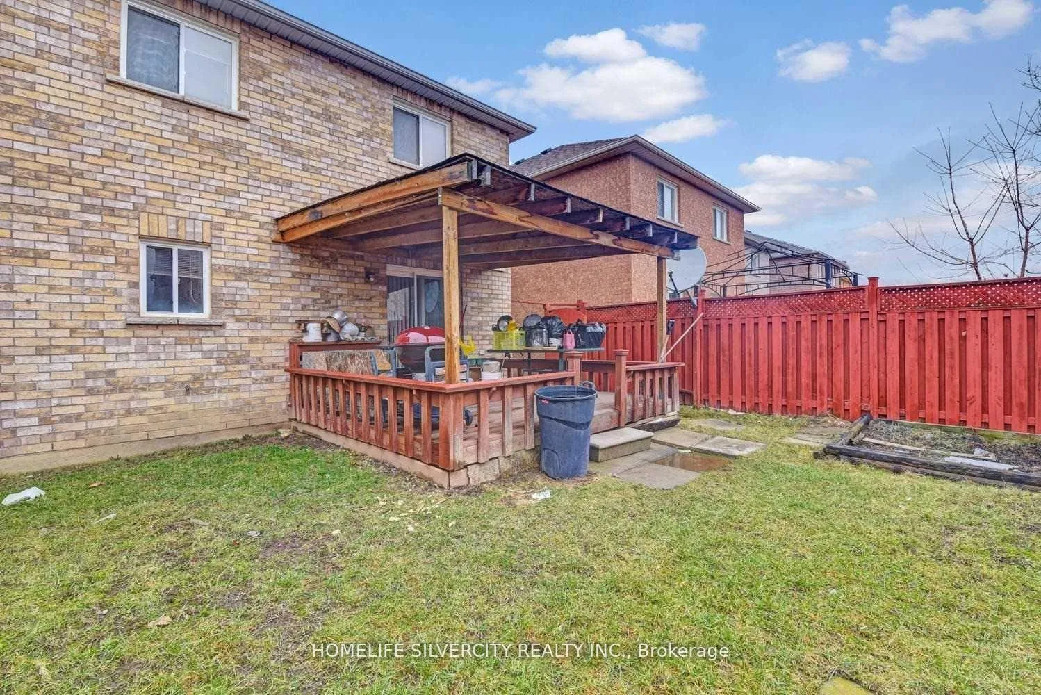 Photo 14 of 10 Trevino Crescent, Brampton, Bram East — HOMEH