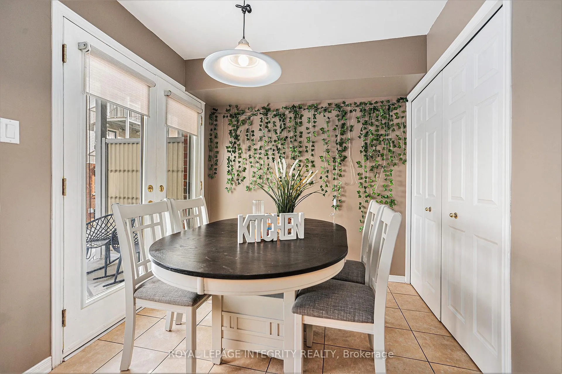 Photo 12 of Unit 42, 1512 Walkley Road, Ottawa, Heron Gate/Industrial Park — HOMEH