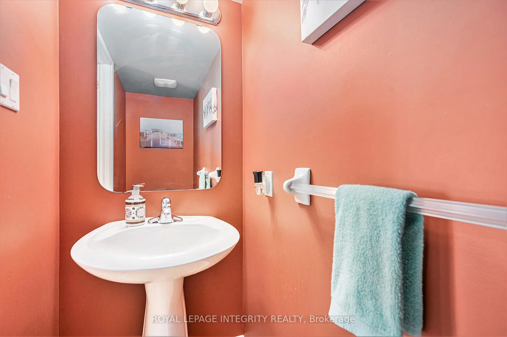 Photo 13 of Unit 42, 1512 Walkley Road, Ottawa, Heron Gate/Industrial Park — HOMEH