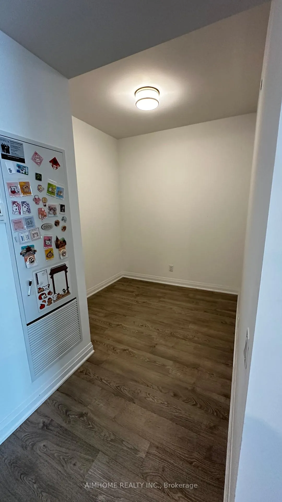 Photo 3 of Unit 17, 280 Howland Avenue, Toronto, The Annex — HOMEH
