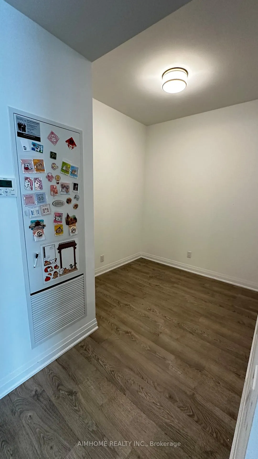 Photo 5 of Unit 17, 280 Howland Avenue, Toronto, The Annex — HOMEH