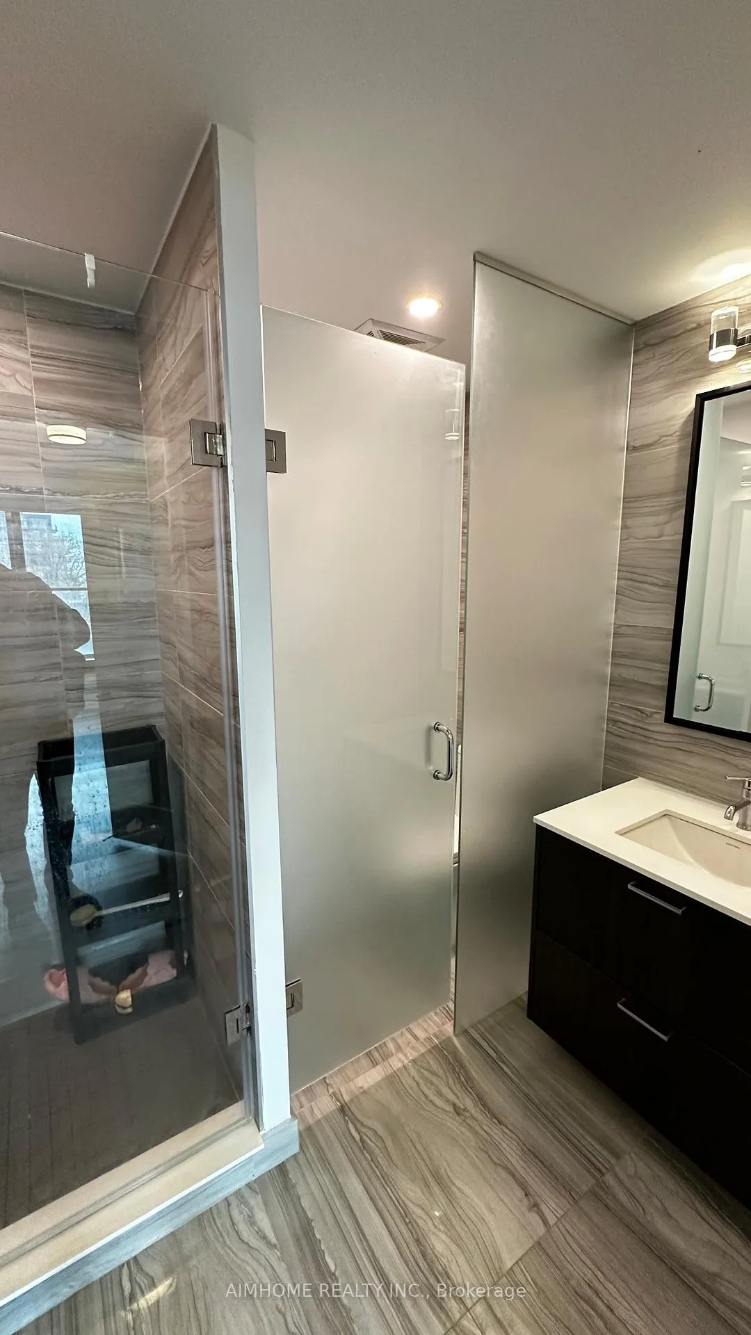 Photo 17 of Unit 17, 280 Howland Avenue, Toronto, The Annex — HOMEH