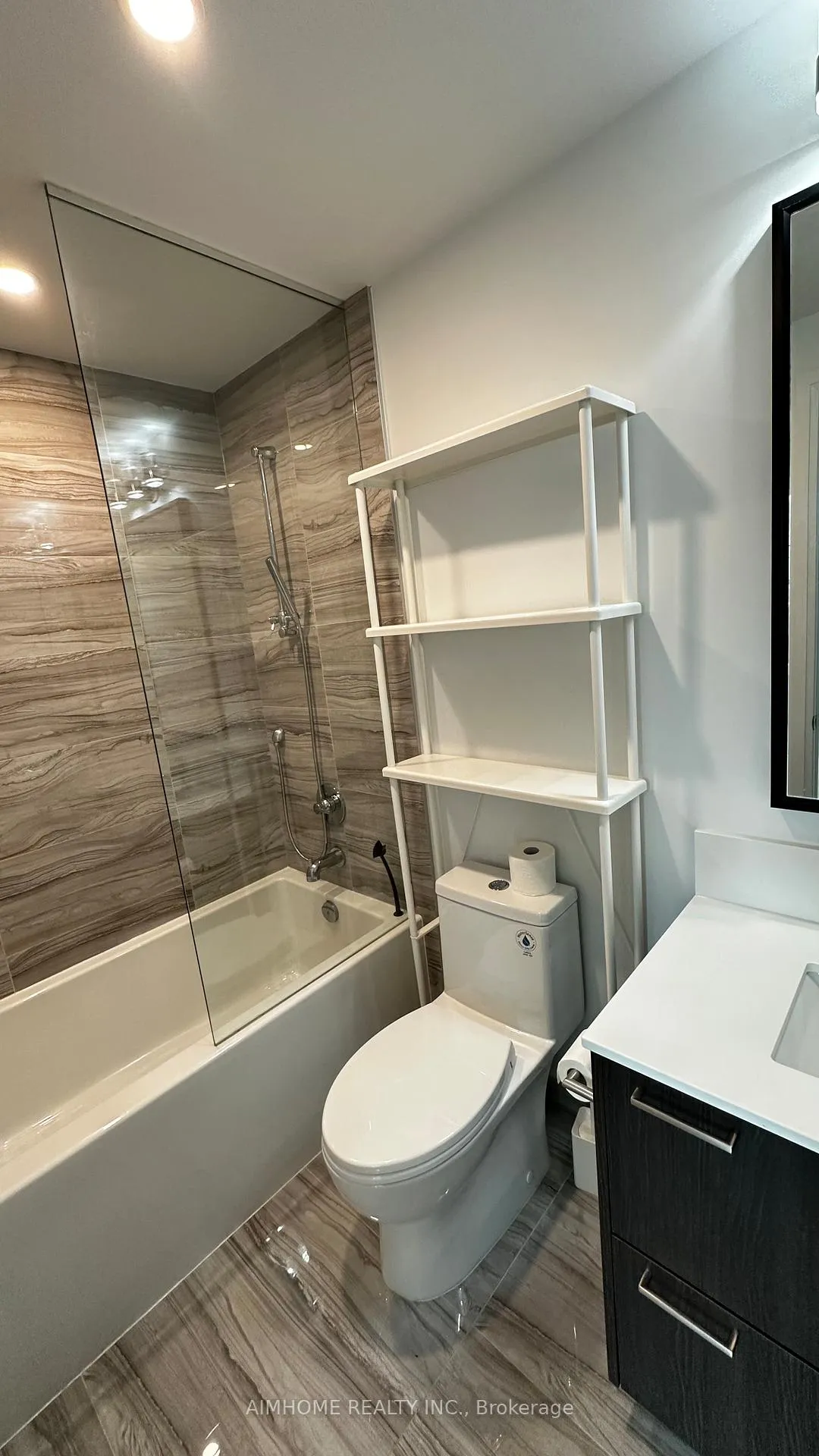 Photo 22 of Unit 17, 280 Howland Avenue, Toronto, The Annex — HOMEH