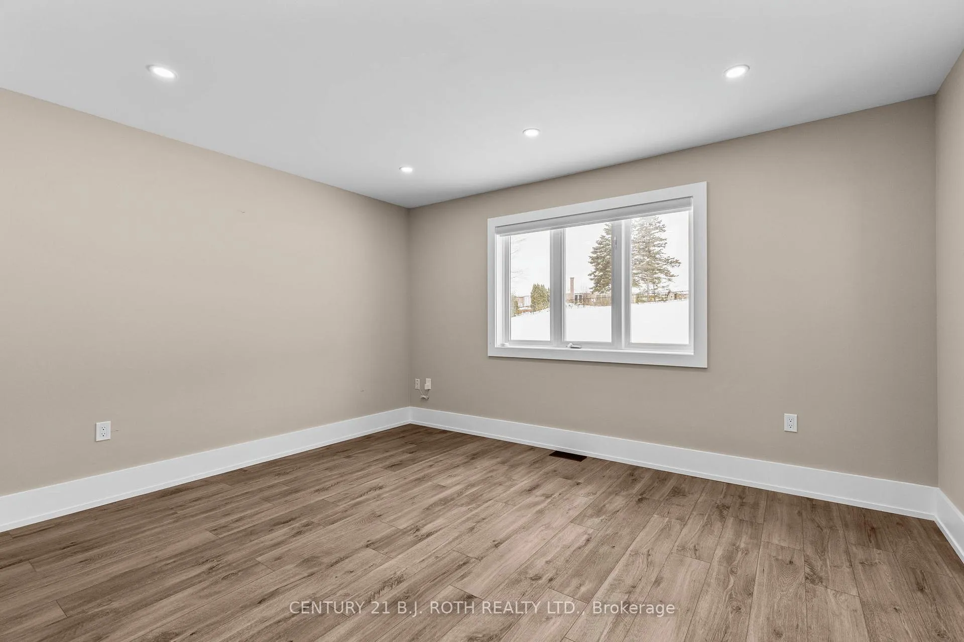 Photo 13 of 1348 Hawk Ridge Crescent, Severn, Rural Severn — HOMEH