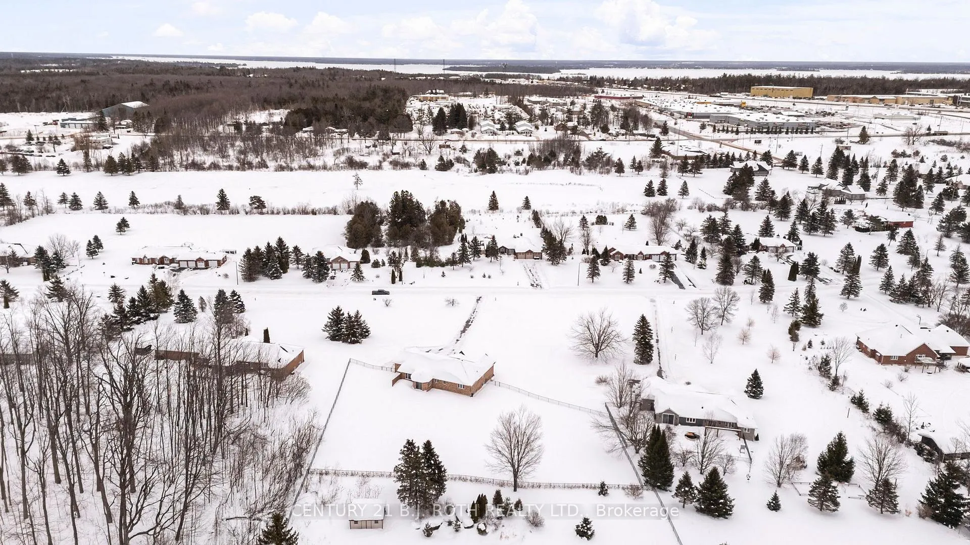 Photo 32 of 1348 Hawk Ridge Crescent, Severn, Rural Severn — HOMEH