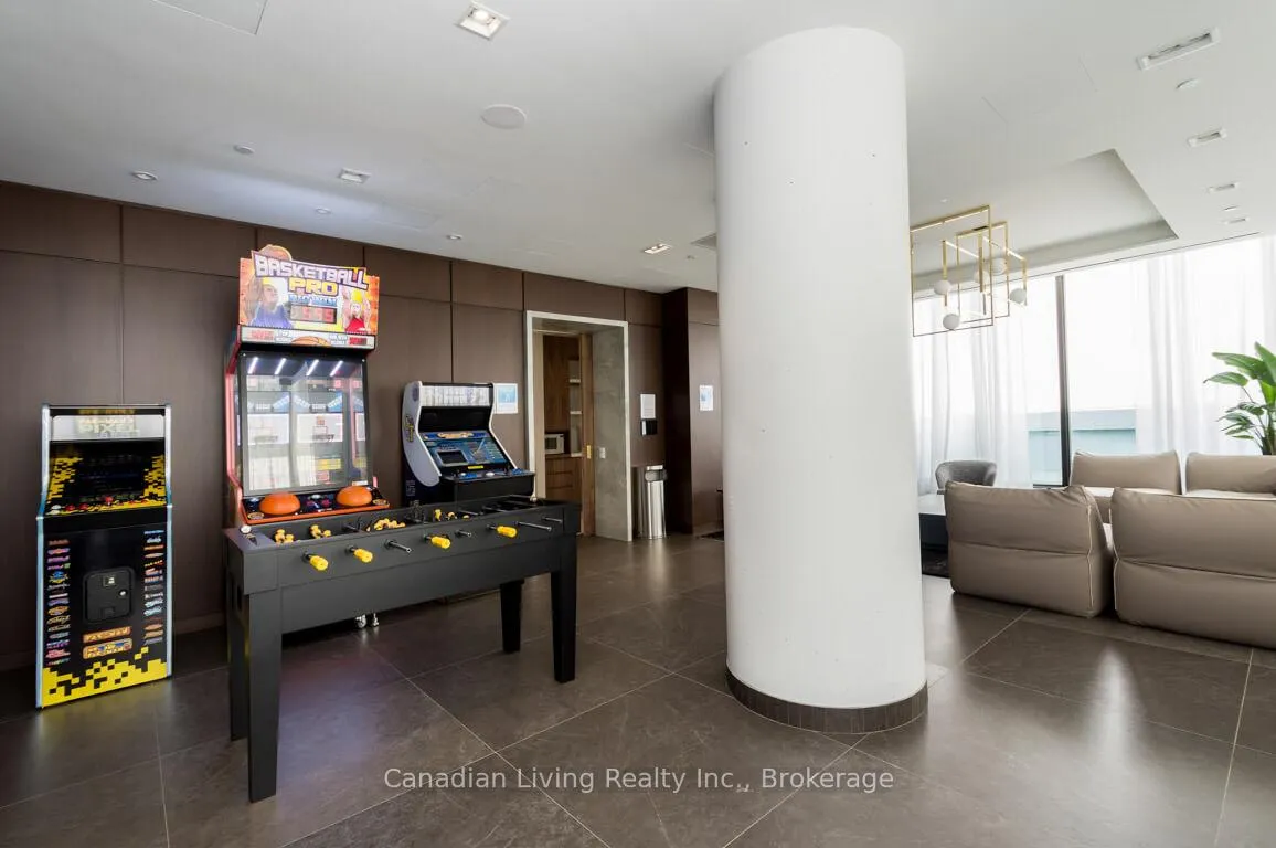 Photo 13 of Unit 1902, 950 portage Parkway, Vaughan, Vaughan Corporate Centre — HOMEH