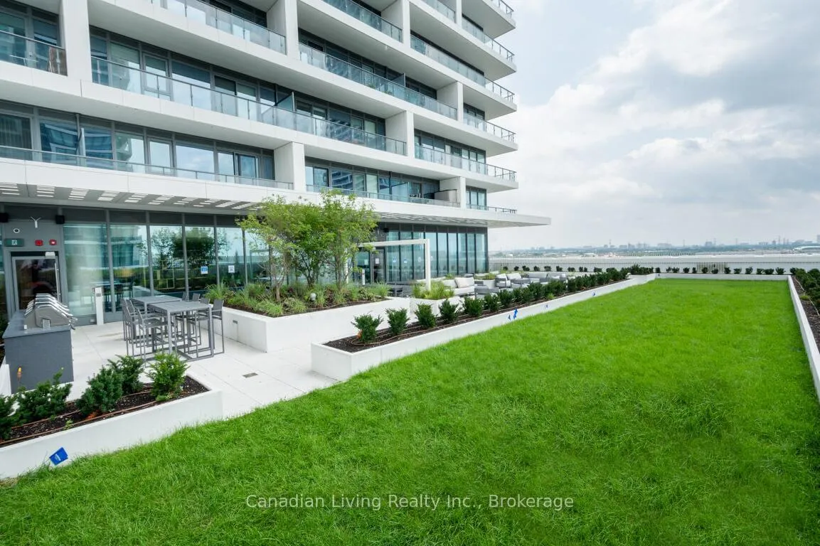 Photo 15 of Unit 1902, 950 portage Parkway, Vaughan, Vaughan Corporate Centre — HOMEH
