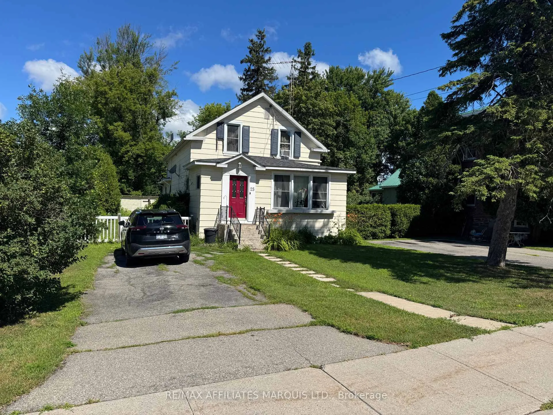 Photo 2 of 25 Oak Street, South Glengarry, Lancaster — HOMEH