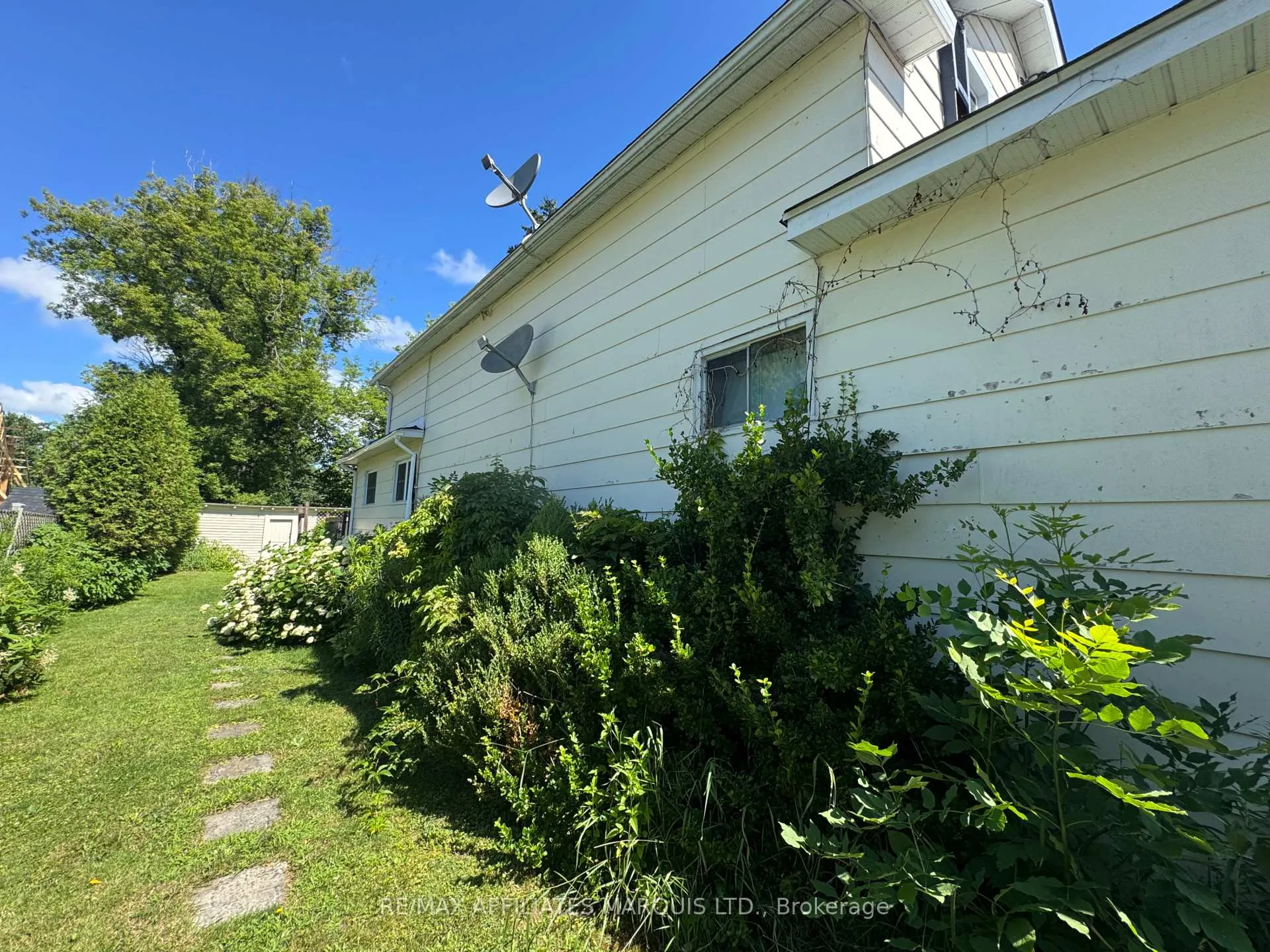 Photo 3 of 25 Oak Street, South Glengarry, Lancaster — HOMEH