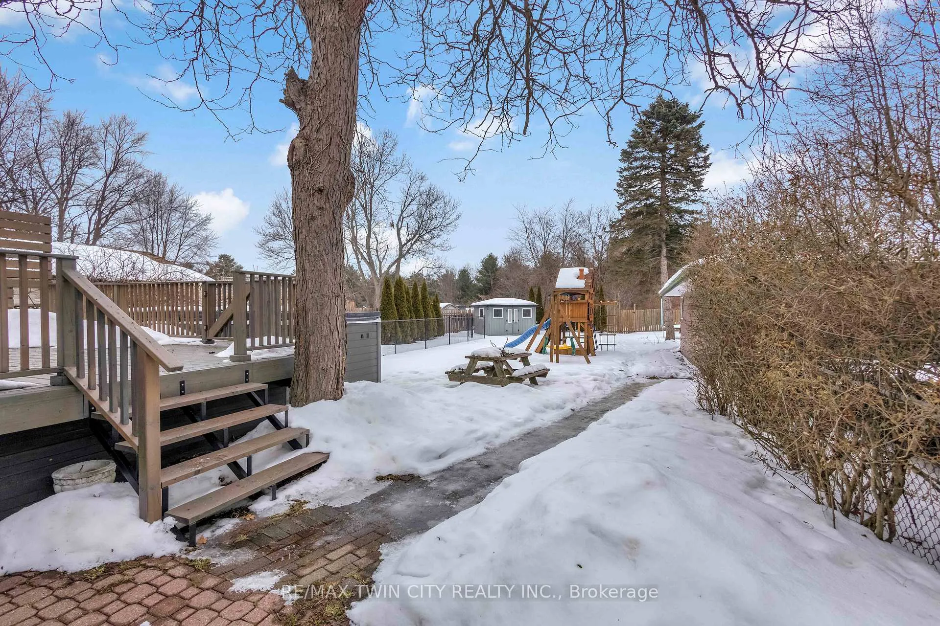 Photo 33 of 453 Glancaster Road, Hamilton, Airport Employment Area — HOMEH