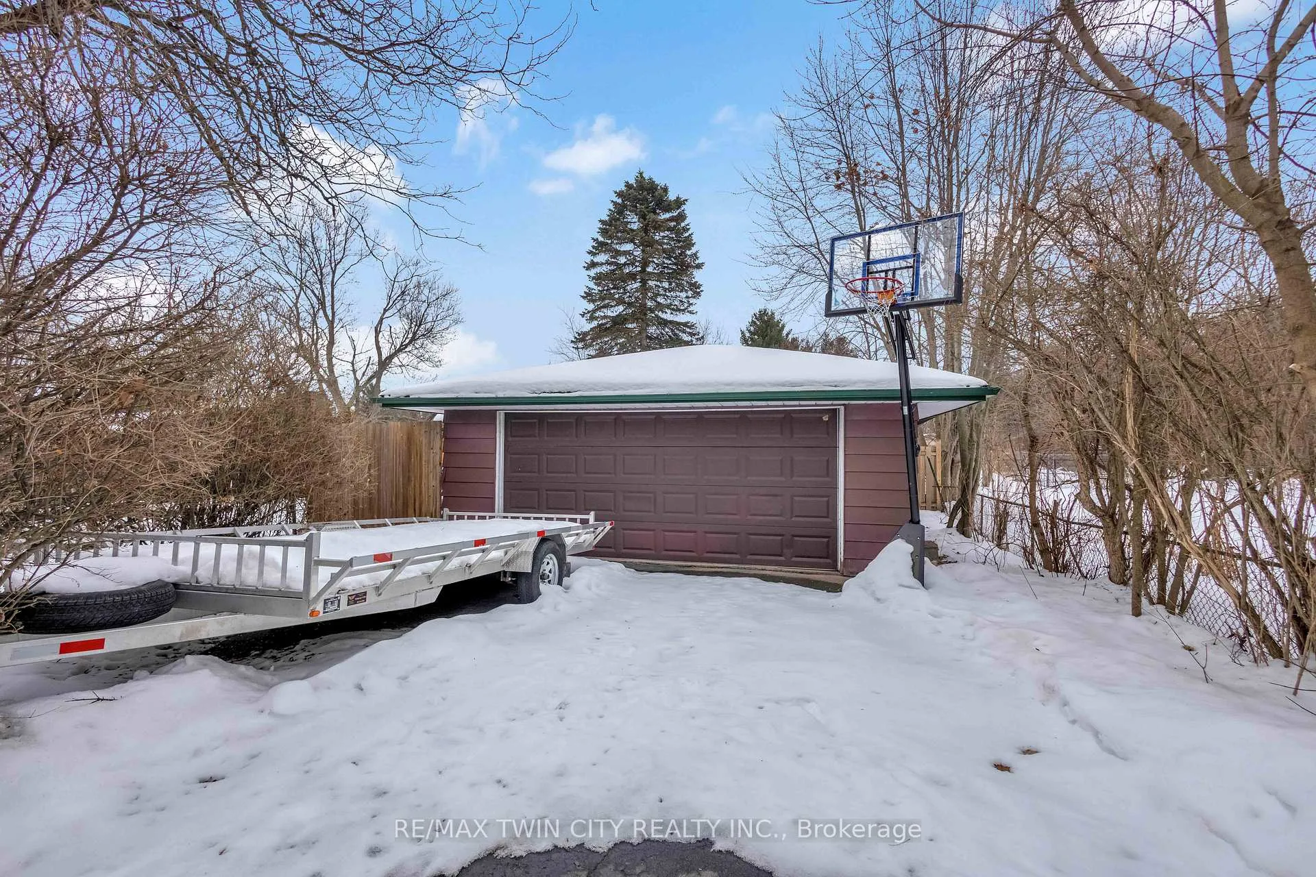 Photo 37 of 453 Glancaster Road, Hamilton, Airport Employment Area — HOMEH