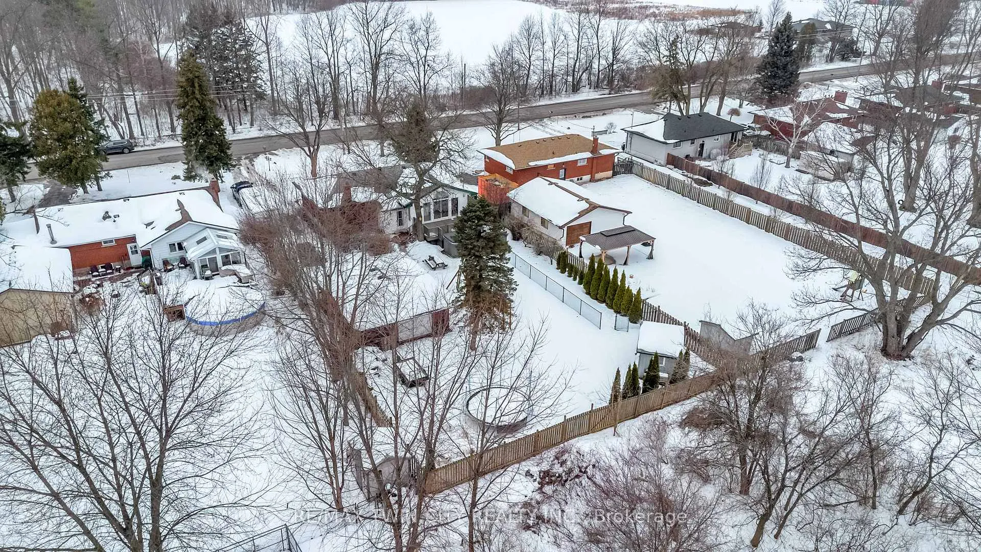 Photo 42 of 453 Glancaster Road, Hamilton, Airport Employment Area — HOMEH