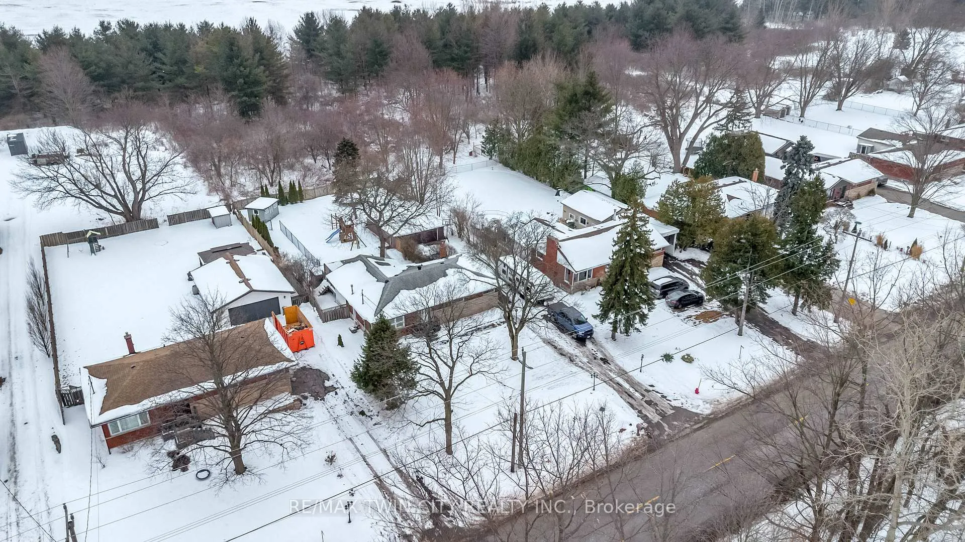 Photo 43 of 453 Glancaster Road, Hamilton, Airport Employment Area — HOMEH