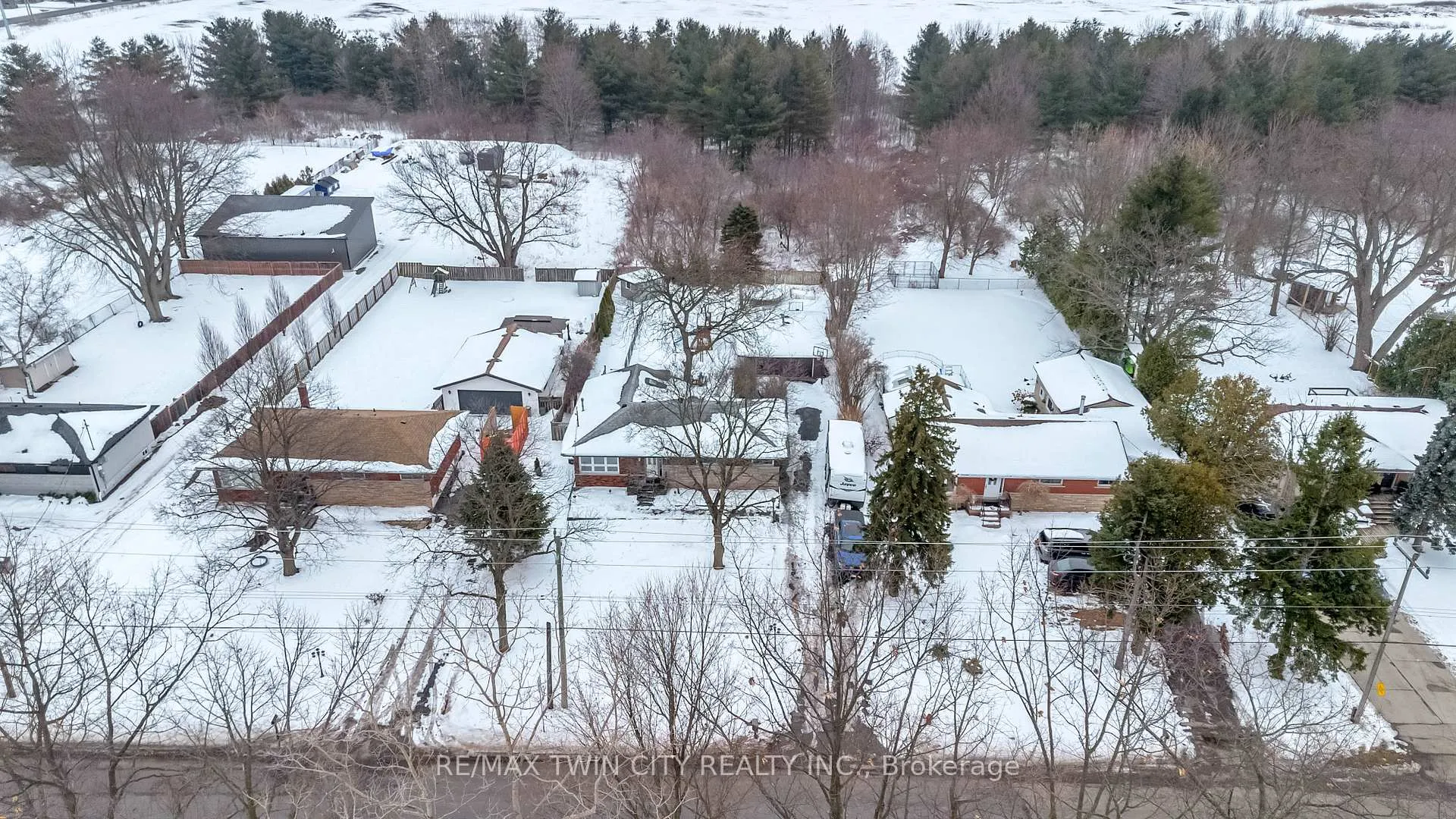 Photo 44 of 453 Glancaster Road, Hamilton, Airport Employment Area — HOMEH