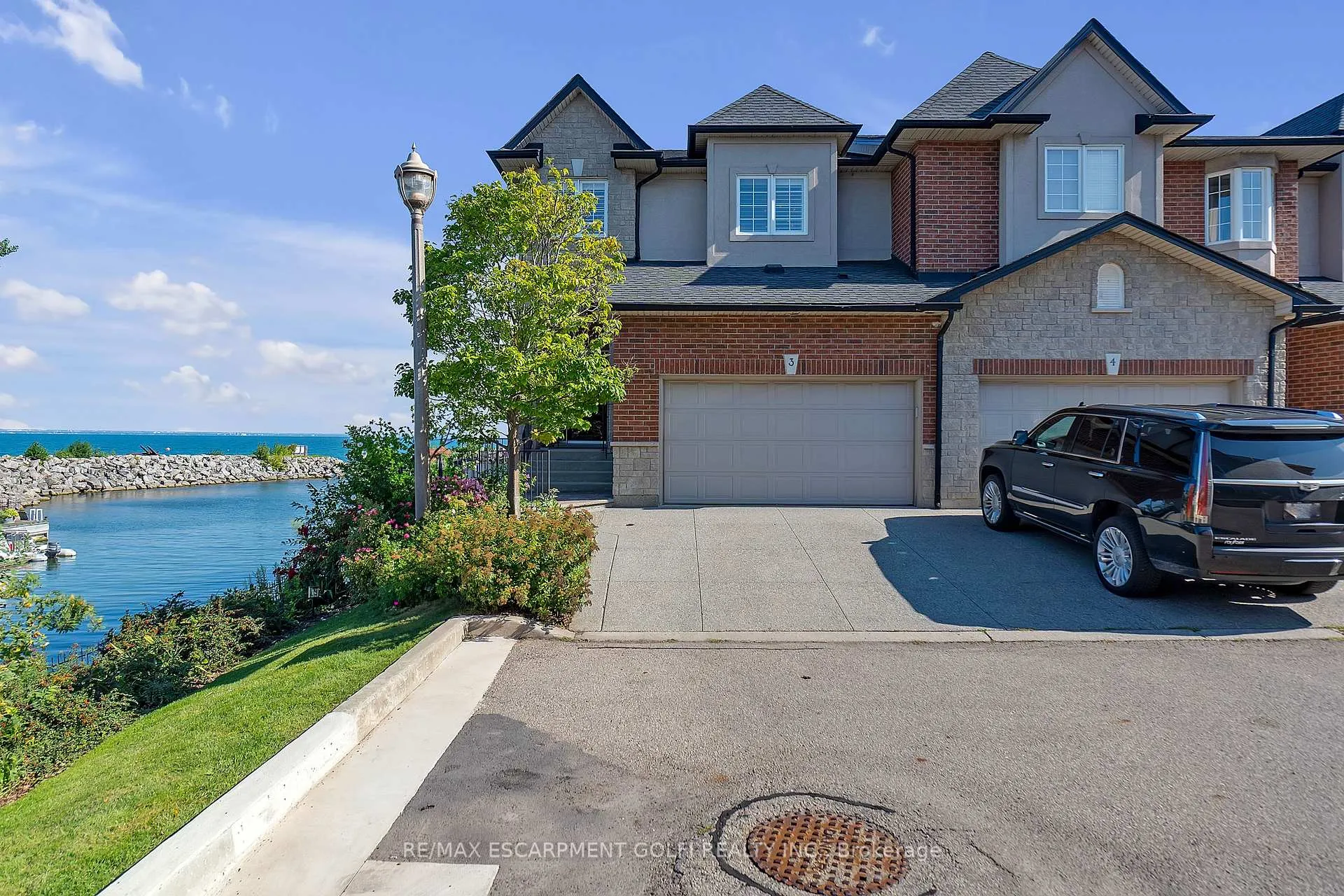 Photo 1 of Unit 3, 97 Sunvale Place, Hamilton, Lakeshore — HOMEH