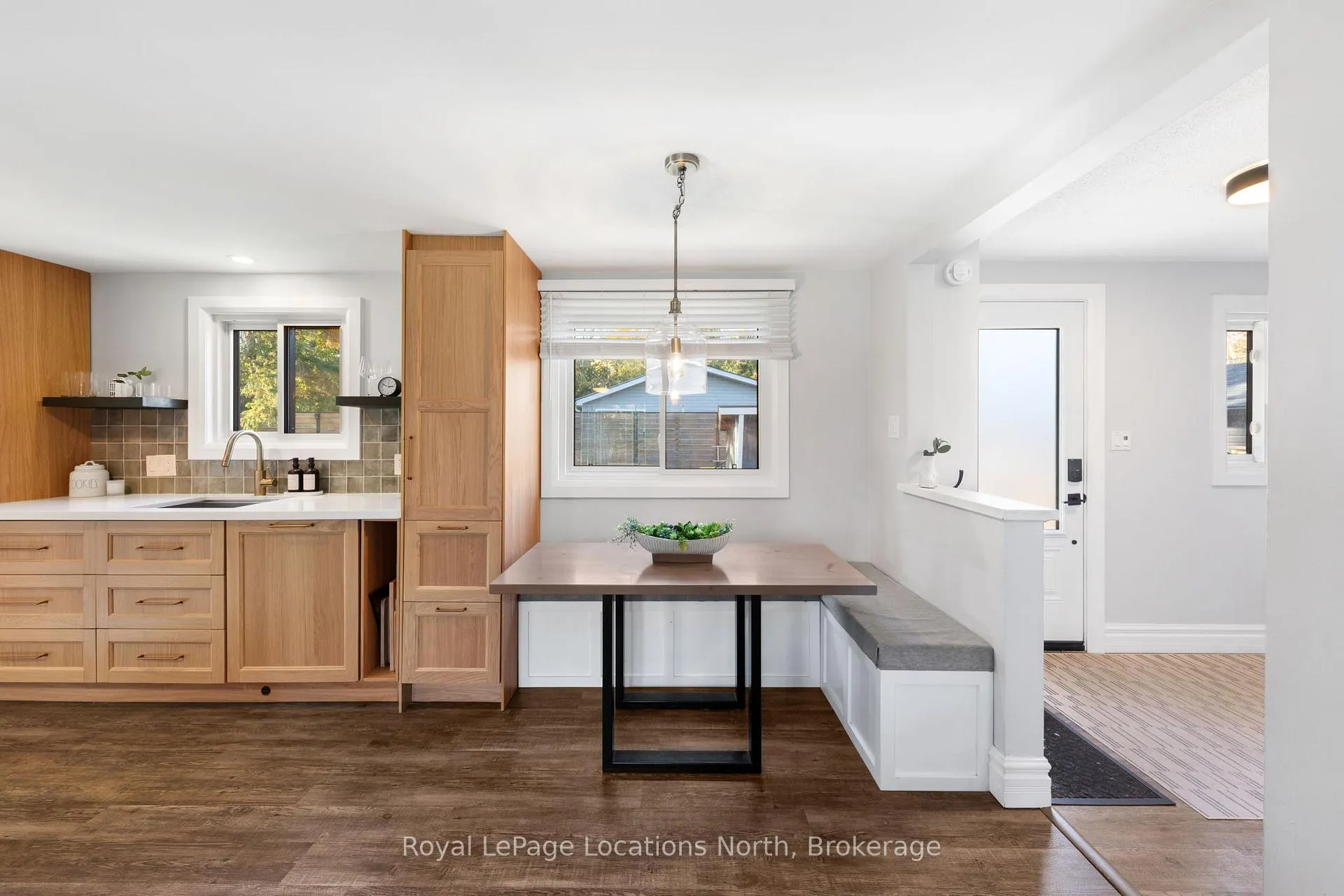 Photo 11 of 19 Dell Parr Avenue, Dryden, Barclay — HOMEH