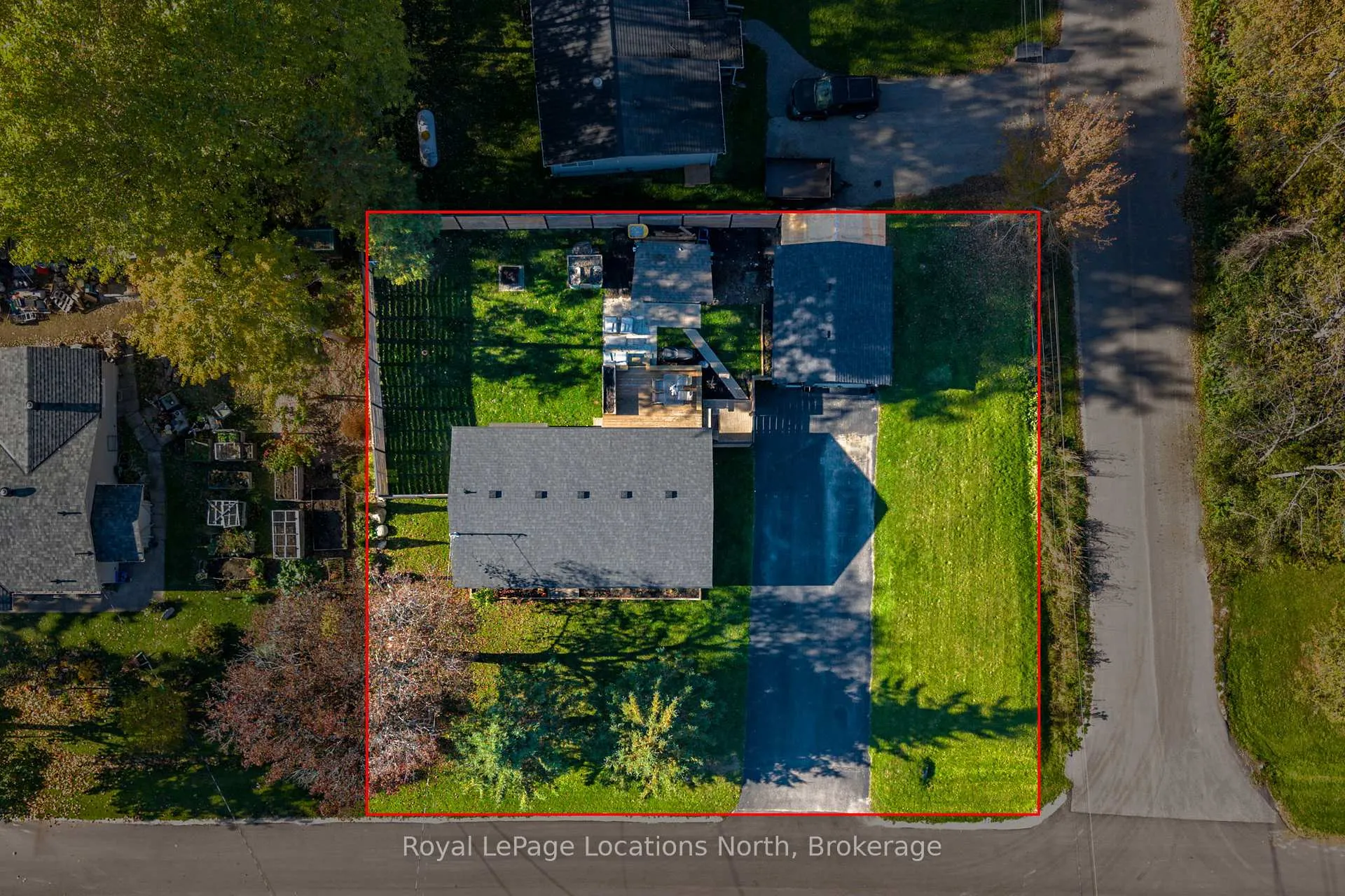 Photo 37 of 19 Dell Parr Avenue, Dryden, Barclay — HOMEH