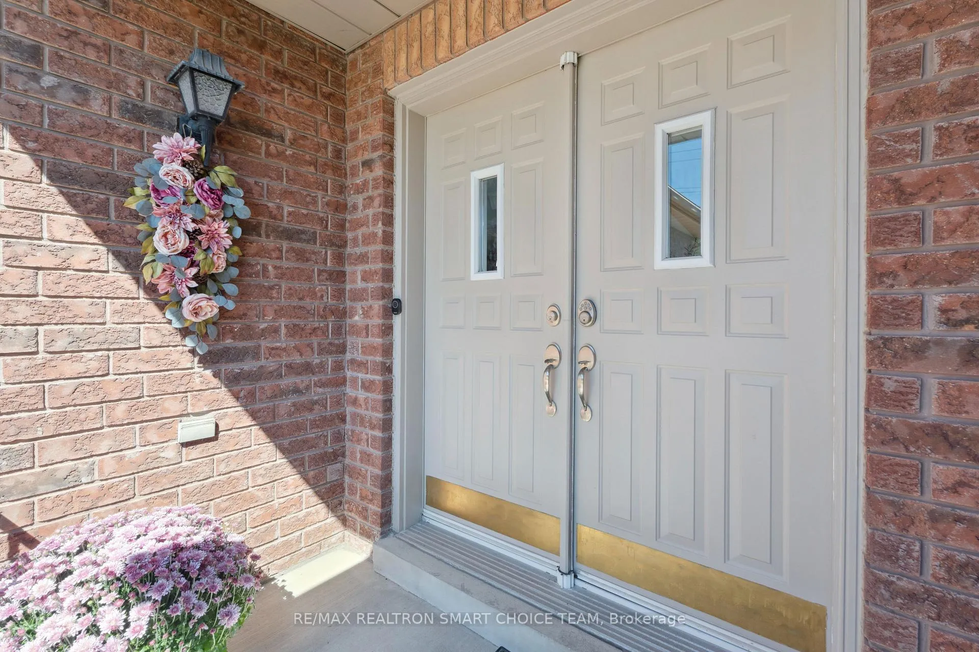 Photo 3 of 117 Miller Drive, Barrie, Edgehill Drive — HOMEH