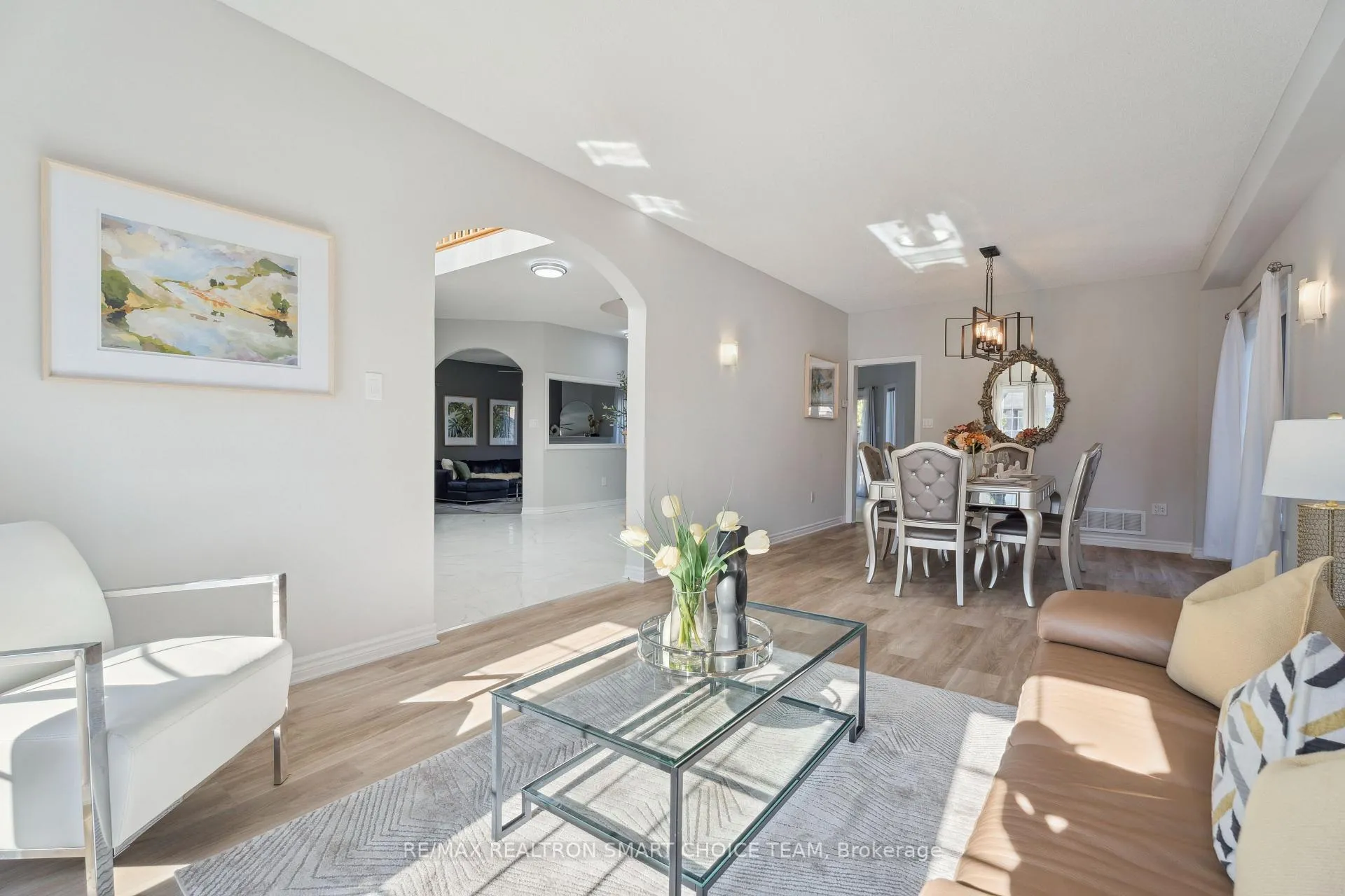 Photo 10 of 117 Miller Drive, Barrie, Edgehill Drive — HOMEH