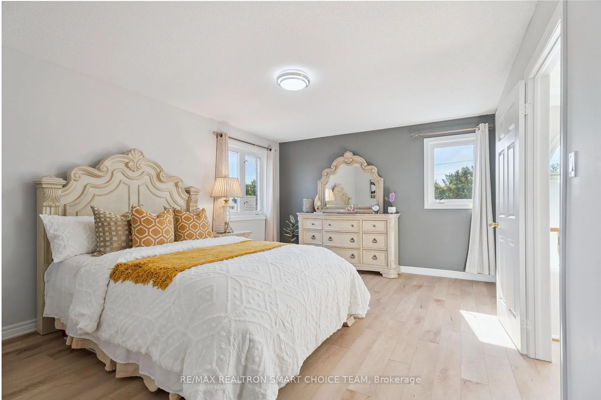 Photo 27 of 117 Miller Drive, Barrie, Edgehill Drive — HOMEH