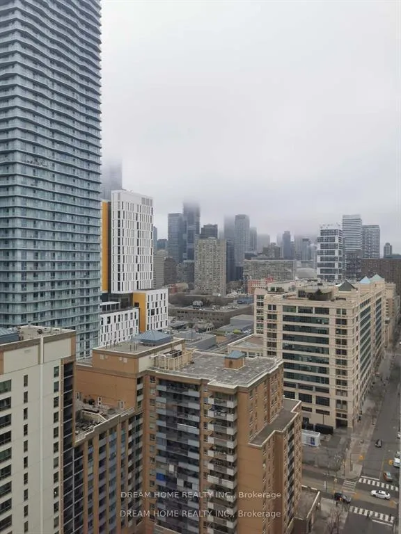 Photo 10 of Unit 2205, 65 Mutual Street, Toronto, Church-Yonge Corridor — HOMEH