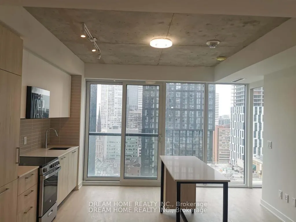 Photo 12 of Unit 2205, 65 Mutual Street, Toronto, Church-Yonge Corridor — HOMEH