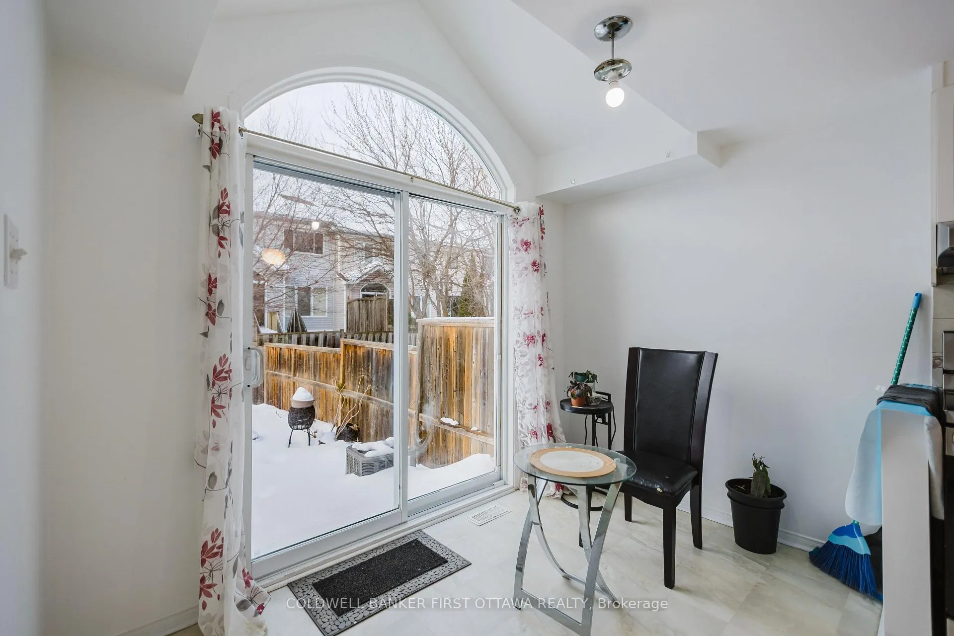 Photo 15 of 13 Villandry Street, Ottawa, Barrhaven East — HOMEH