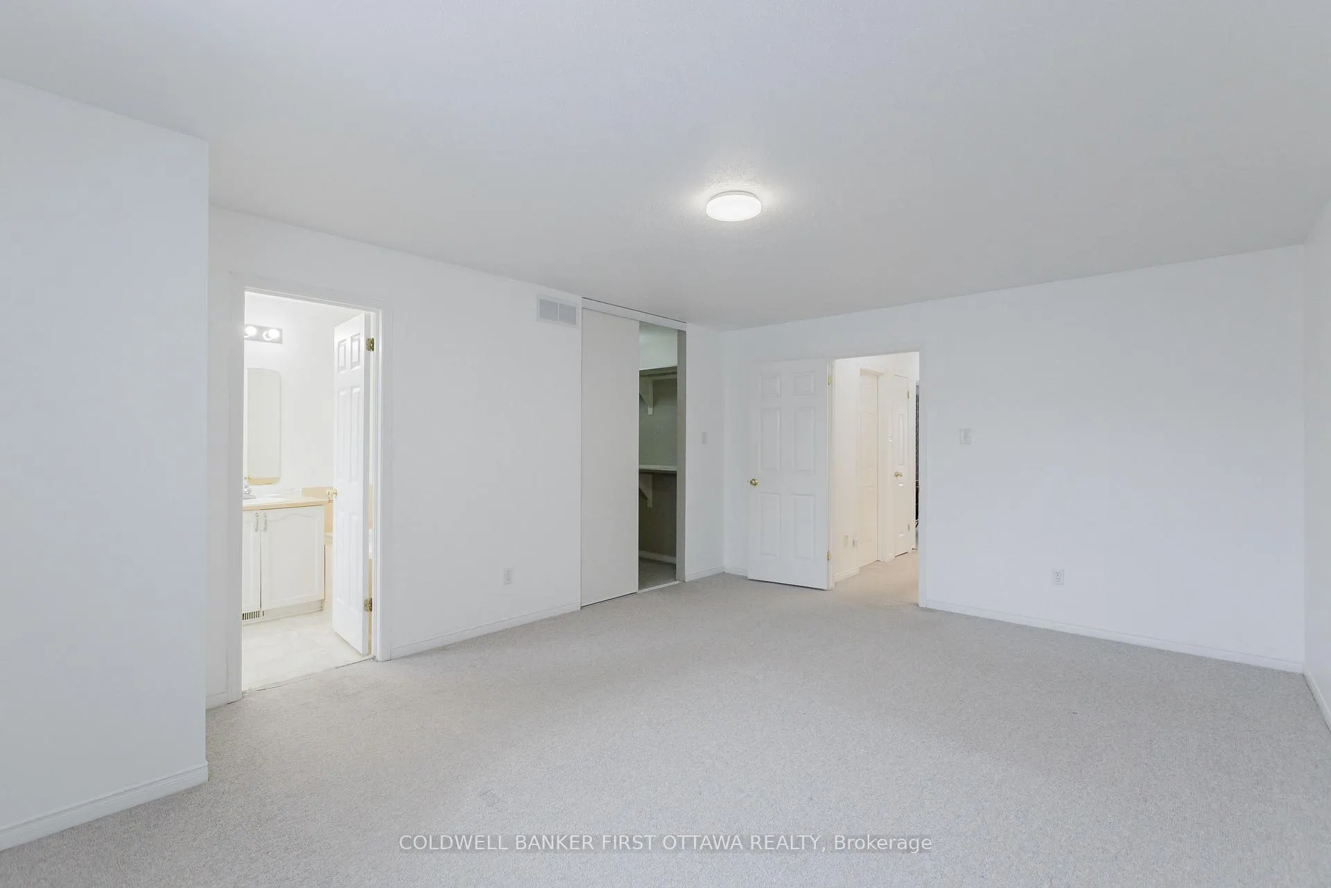 Photo 19 of 13 Villandry Street, Ottawa, Barrhaven East — HOMEH