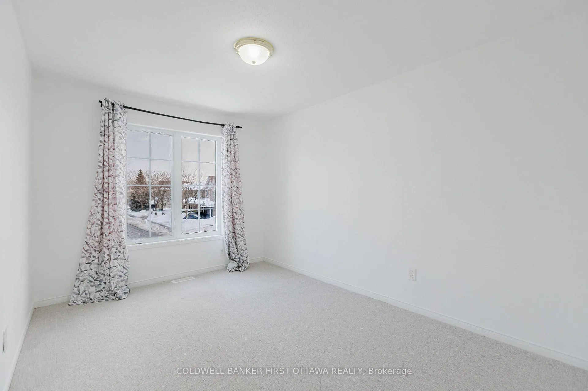 Photo 23 of 13 Villandry Street, Ottawa, Barrhaven East — HOMEH