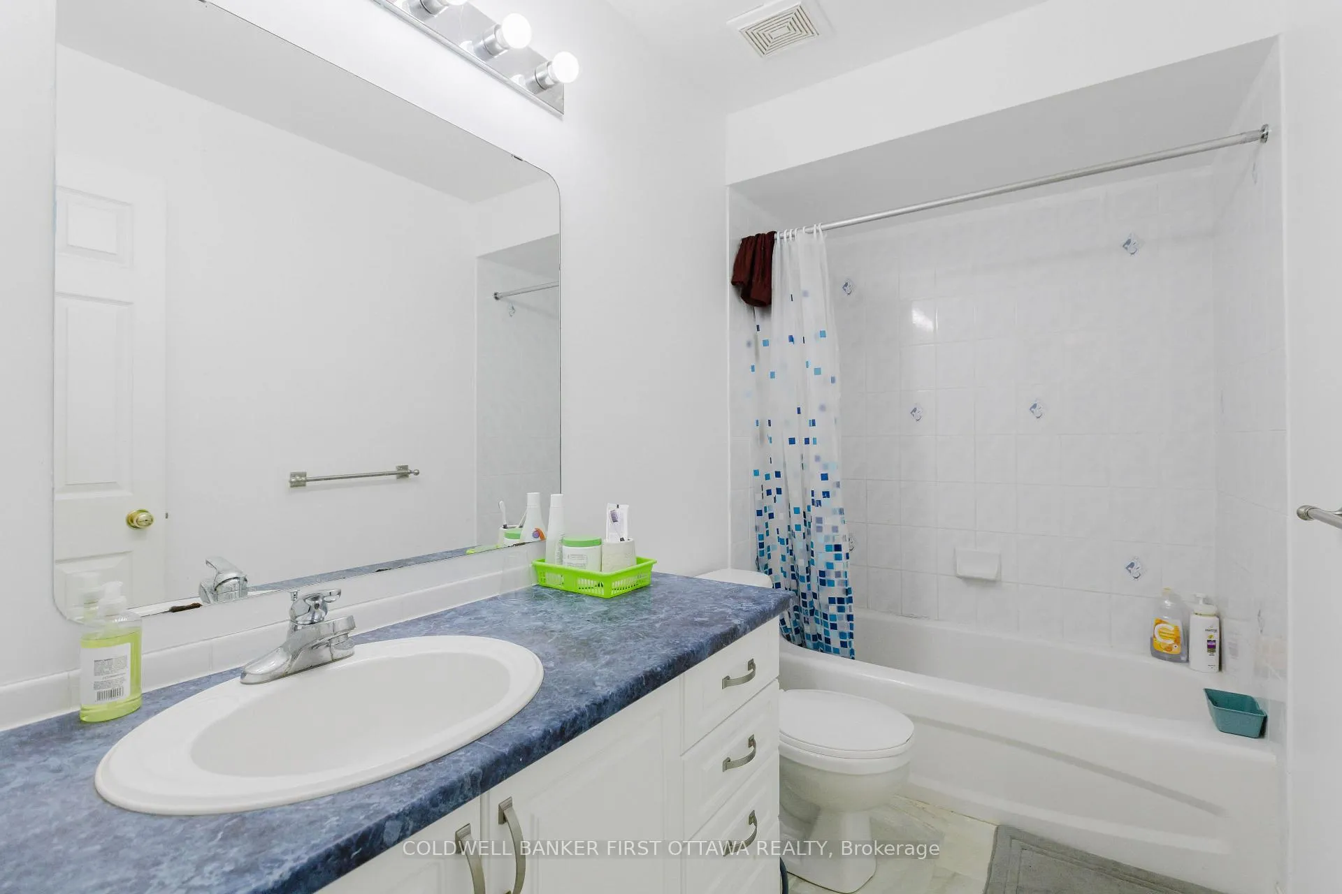 Photo 26 of 13 Villandry Street, Ottawa, Barrhaven East — HOMEH
