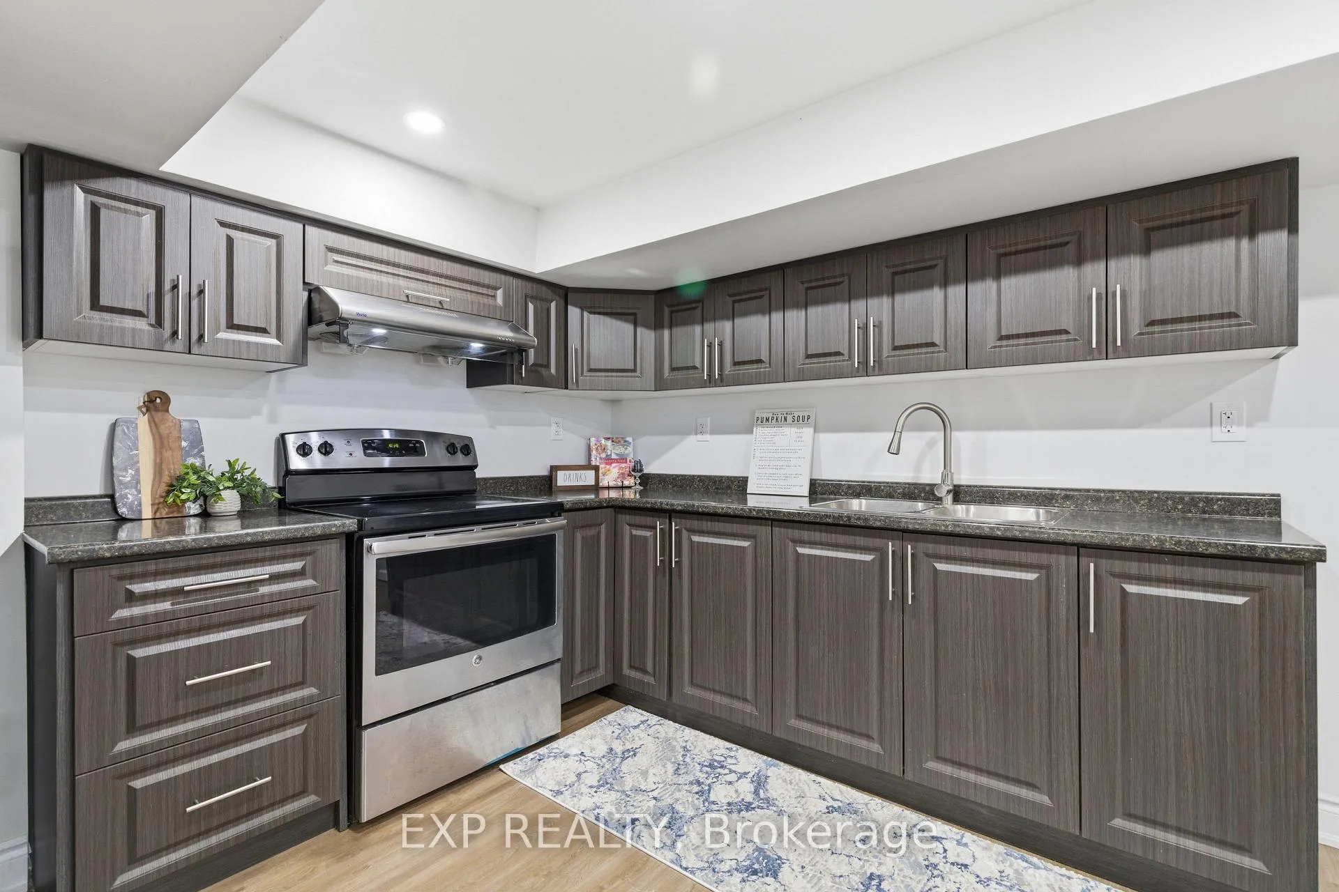 Photo 27 of 80 Mountainview Road S, Halton Hills, Georgetown — HOMEH