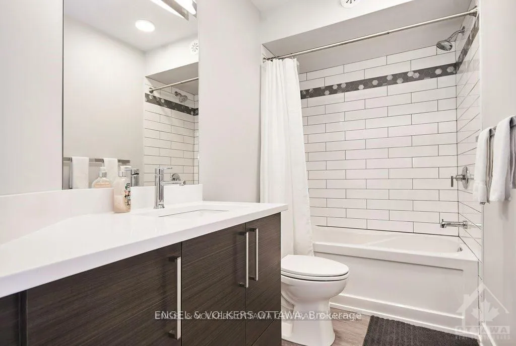 Photo 8 of Unit 1, 569 Mcleod Street, Ottawa, Ottawa Centre — HOMEH