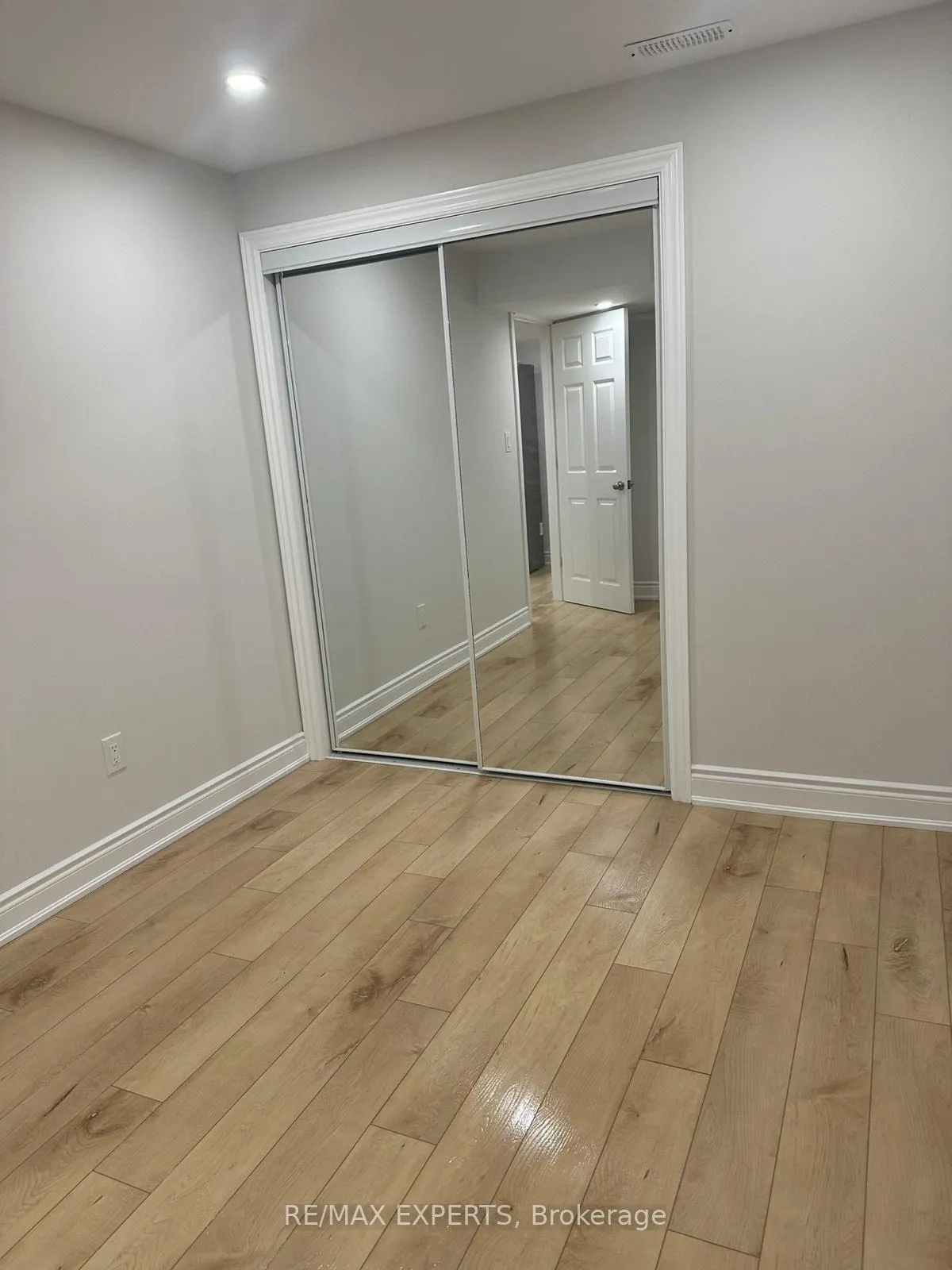 Photo 8 of Unit BSMT, 1253 Manitou Way, Milton, Bowes — HOMEH