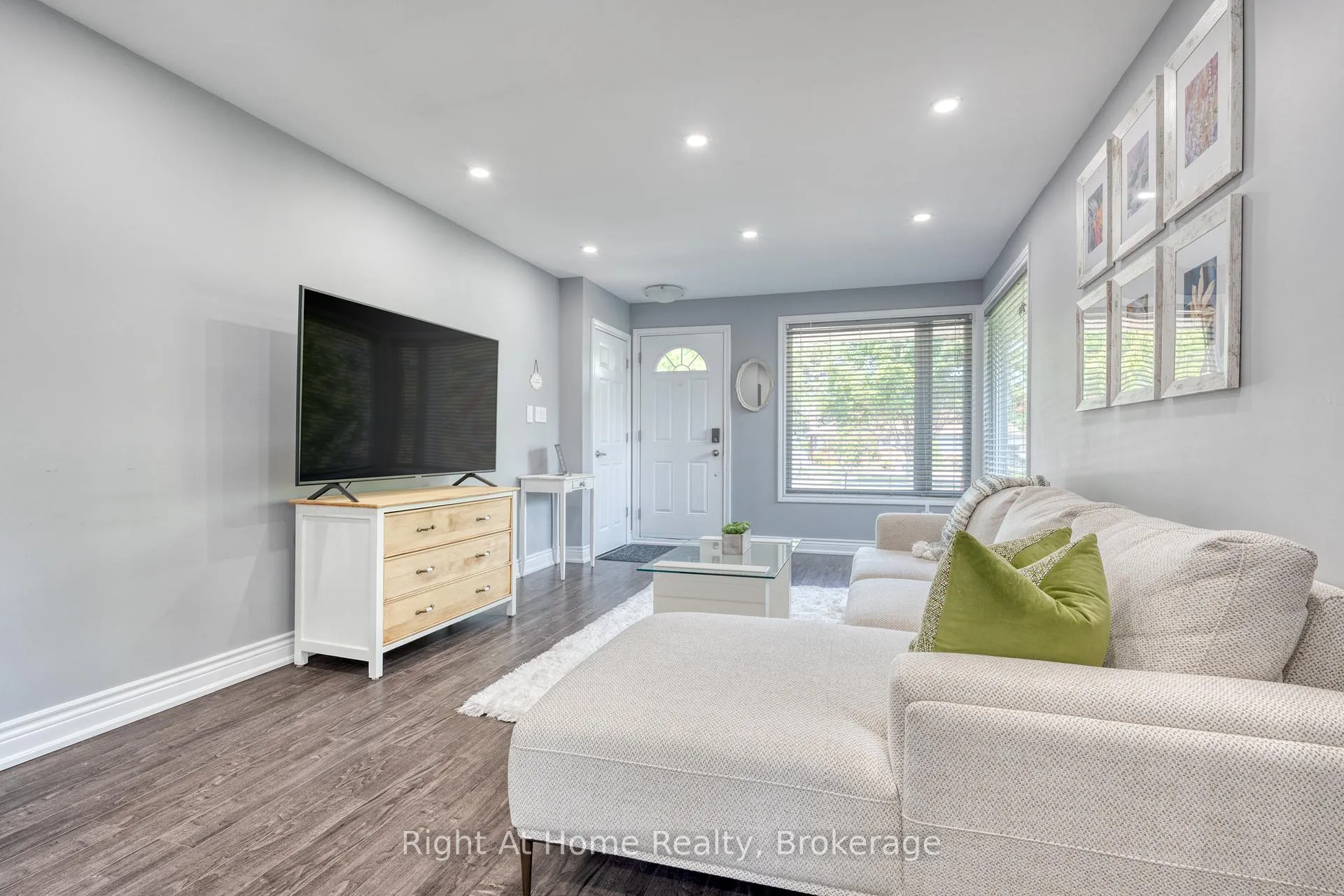 Photo 5 of 289 1/2 Pelham Road, St. Catharines, Rykert/Vansickle — HOMEH
