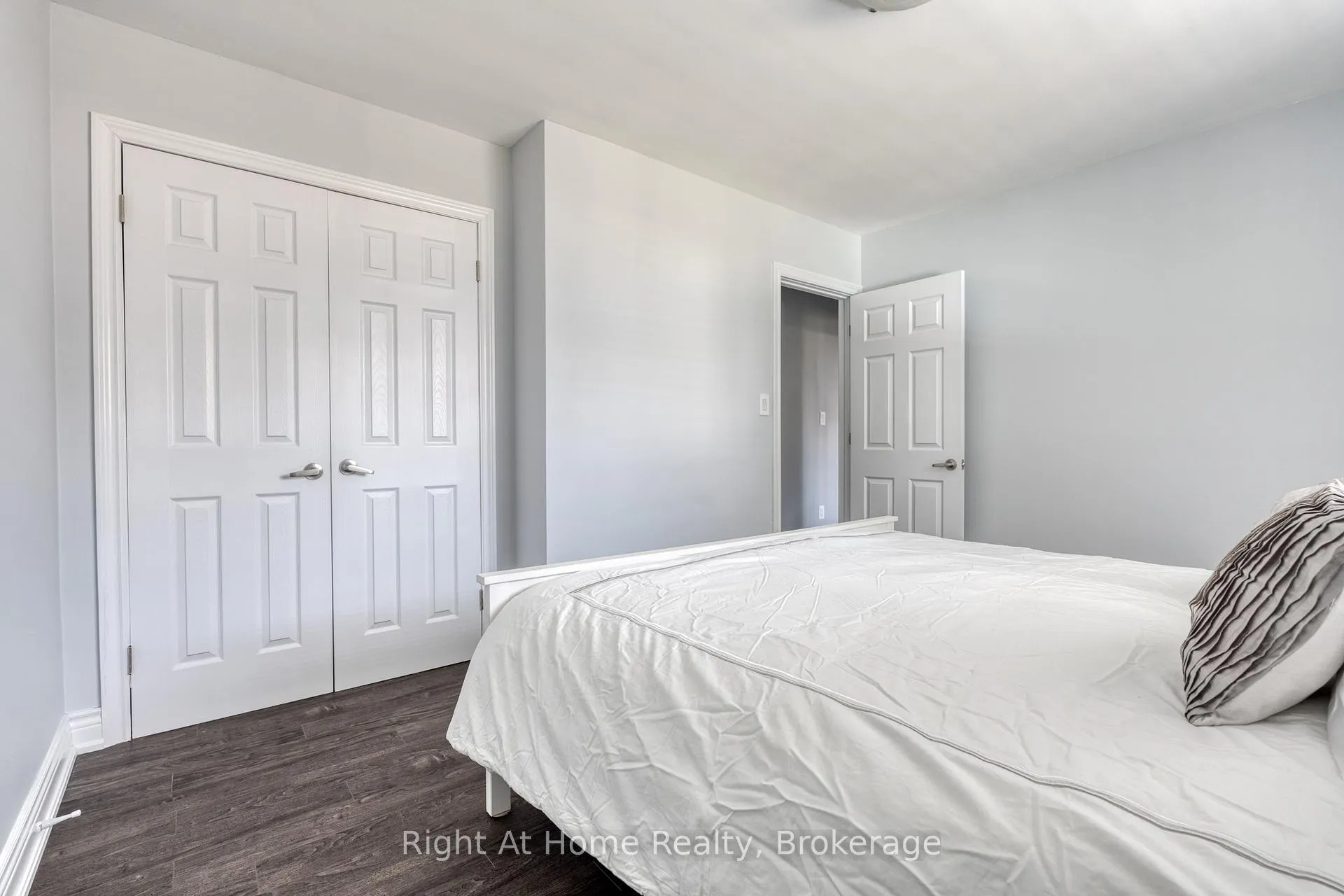 Photo 14 of 289 1/2 Pelham Road, St. Catharines, Rykert/Vansickle — HOMEH