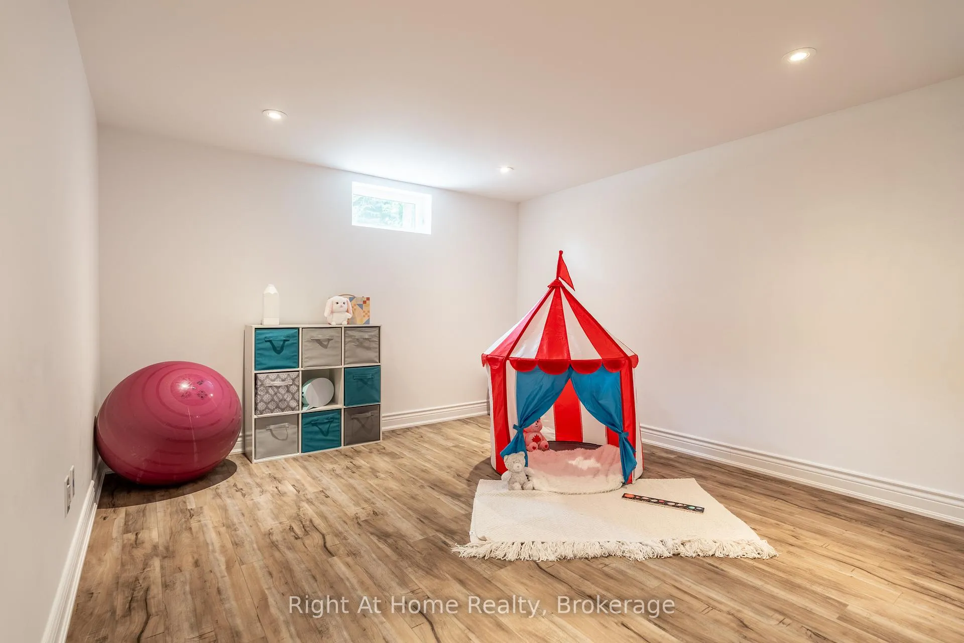 Photo 23 of 289 1/2 Pelham Road, St. Catharines, Rykert/Vansickle — HOMEH