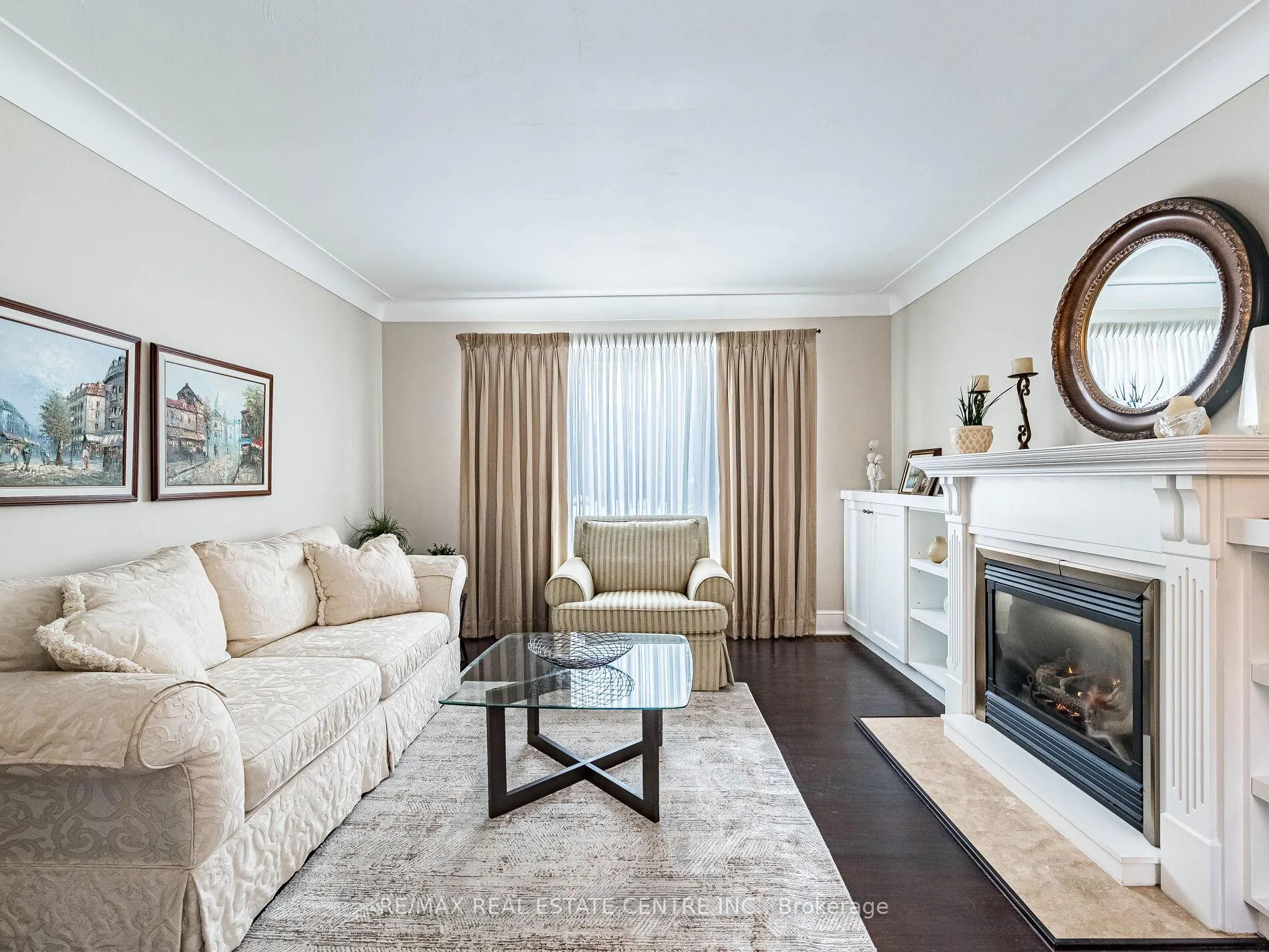 Photo 7 of 20 Hillier Crescent, Brantford — HOMEH