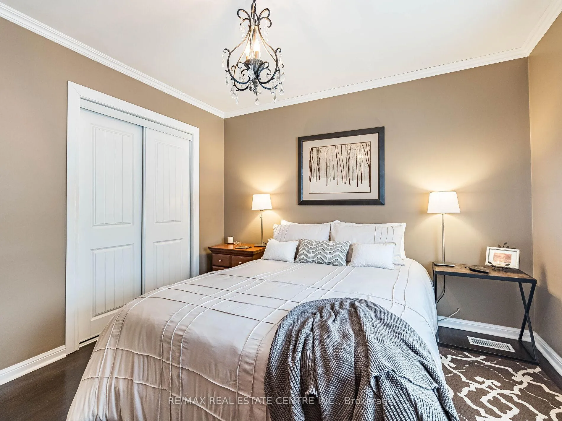 Photo 18 of 20 Hillier Crescent, Brantford — HOMEH