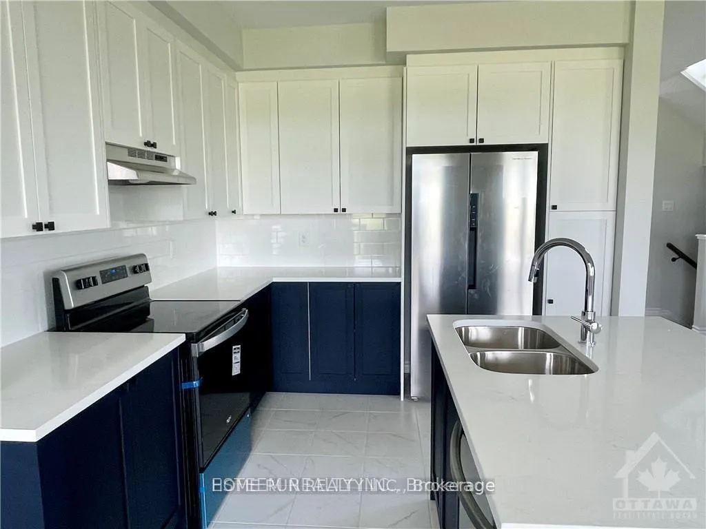 Photo 4 of 634 Flagstaff Drive, Ottawa, Barrhaven - Half Moon Bay — HOMEH