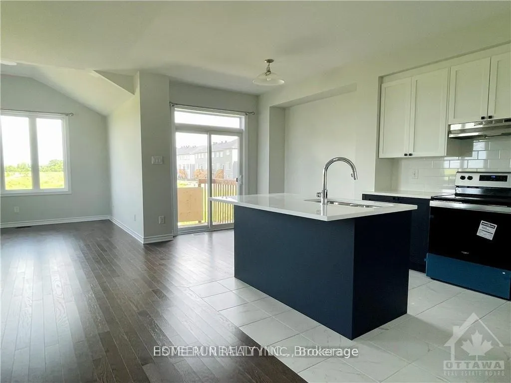Photo 9 of 634 Flagstaff Drive, Ottawa, Barrhaven - Half Moon Bay — HOMEH
