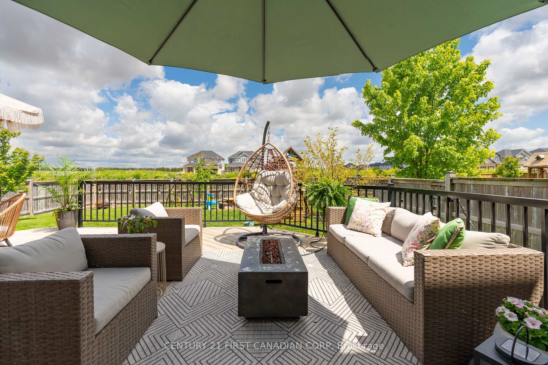 Photo 7 of 116 Coyne Lane, Lucan Biddulph, Lucan — HOMEH