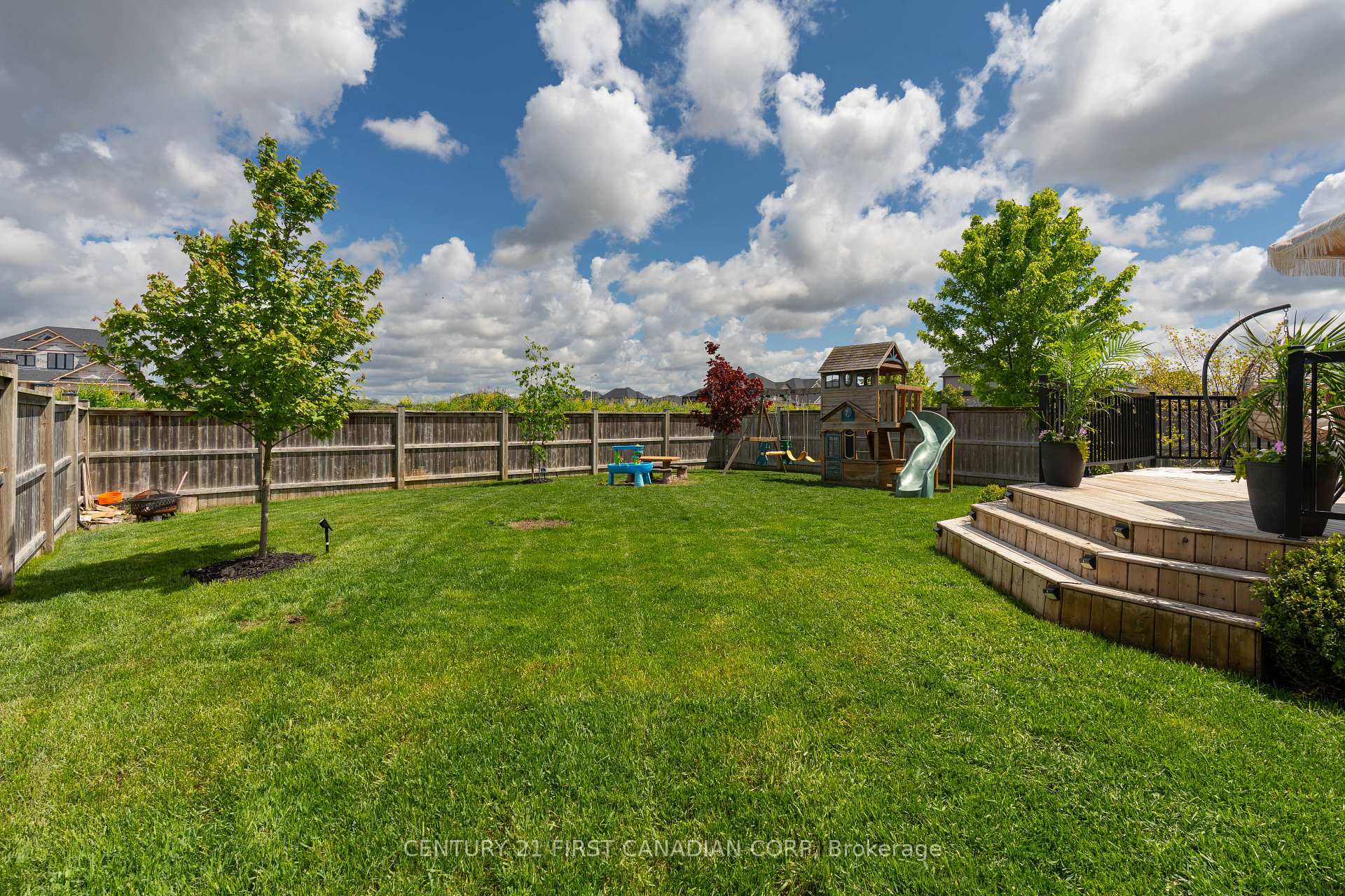 Photo 10 of 116 Coyne Lane, Lucan Biddulph, Lucan — HOMEH