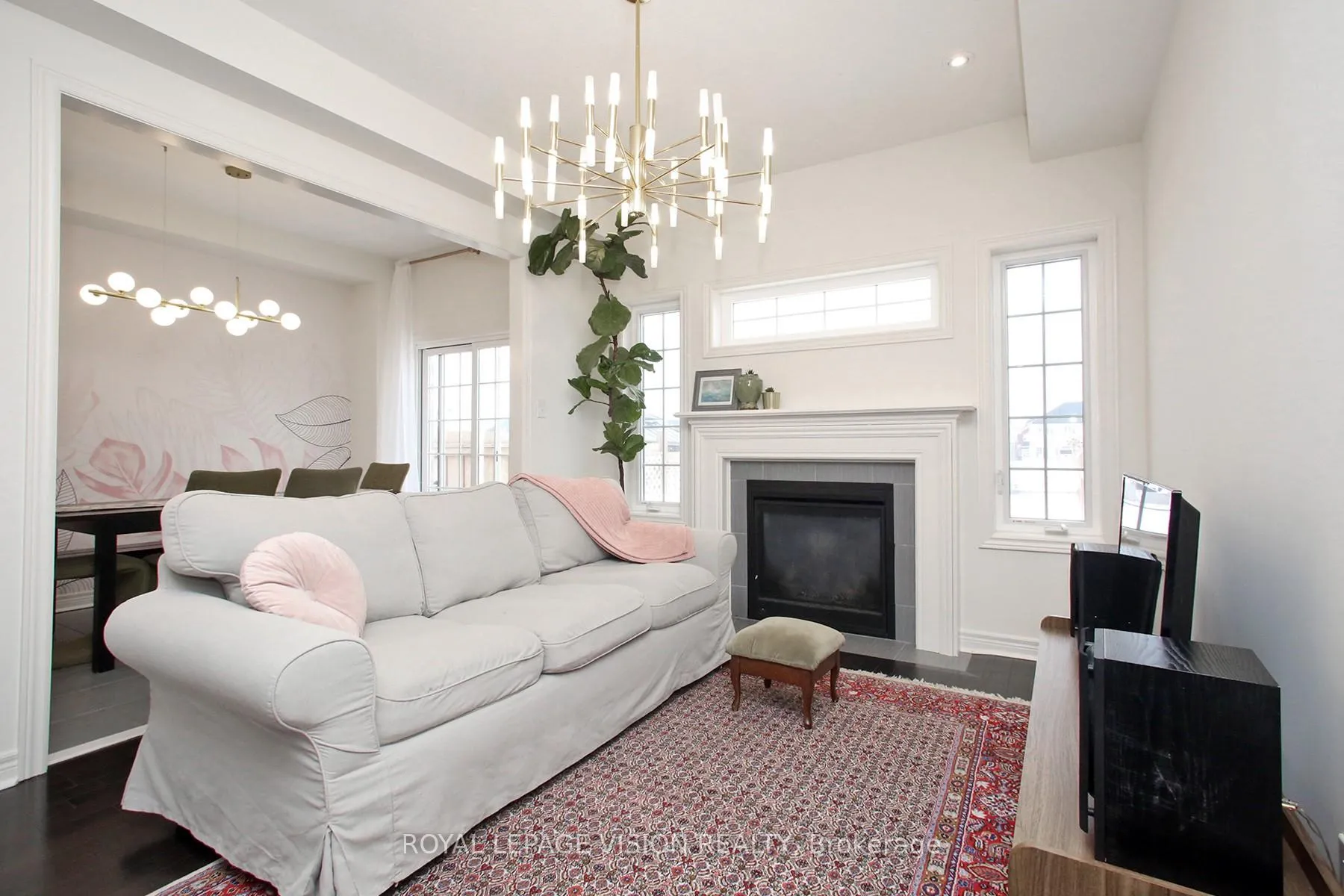 Photo 6 of 25 Jevons Drive, Ajax, South East — HOMEH