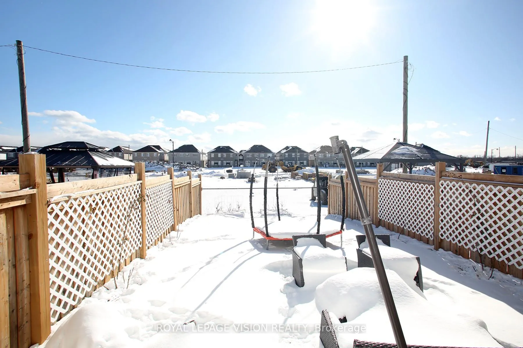 Photo 30 of 25 Jevons Drive, Ajax, South East — HOMEH