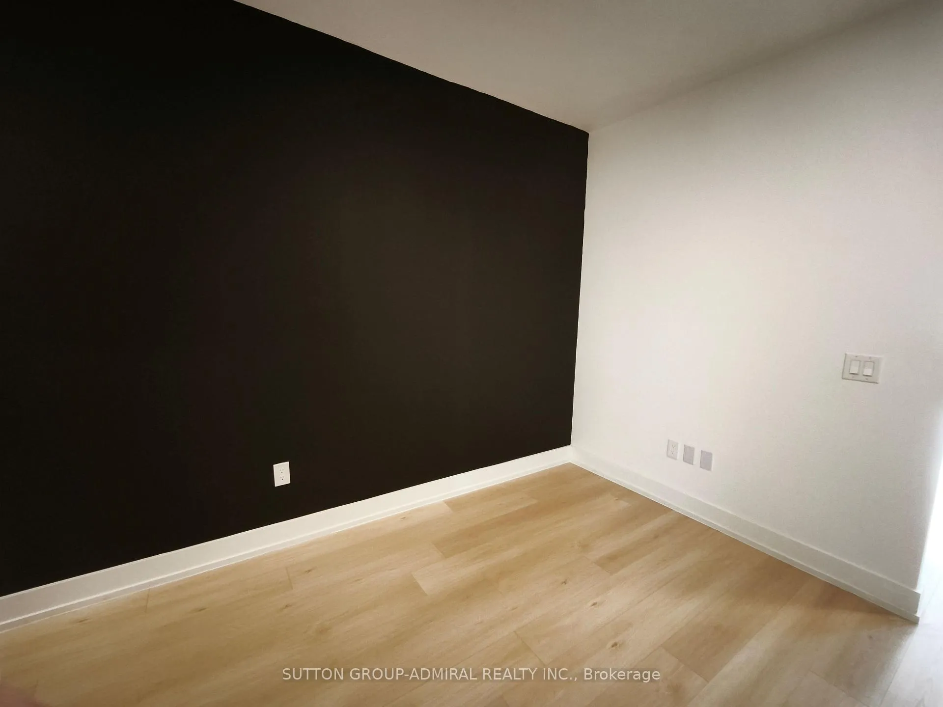 Photo 14 of Unit 523, 8 Cedarland Drive, Markham, Unionville — HOMEH