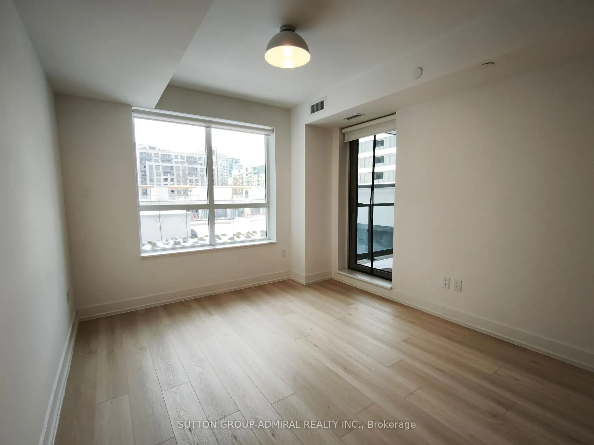 Photo 21 of Unit 523, 8 Cedarland Drive, Markham, Unionville — HOMEH