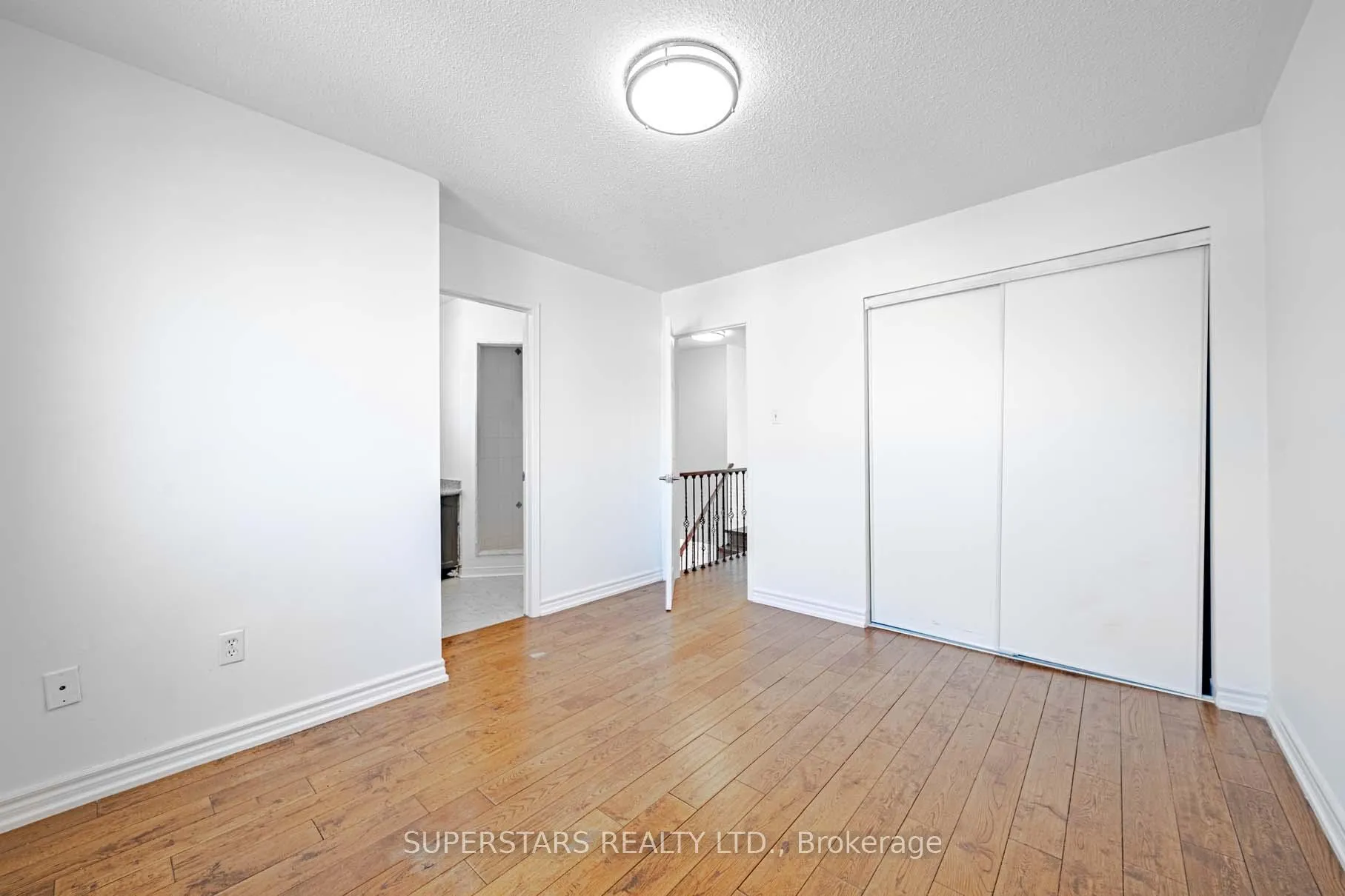 Photo 11 of 99 Roseheath Drive, Vaughan, Maple — HOMEH