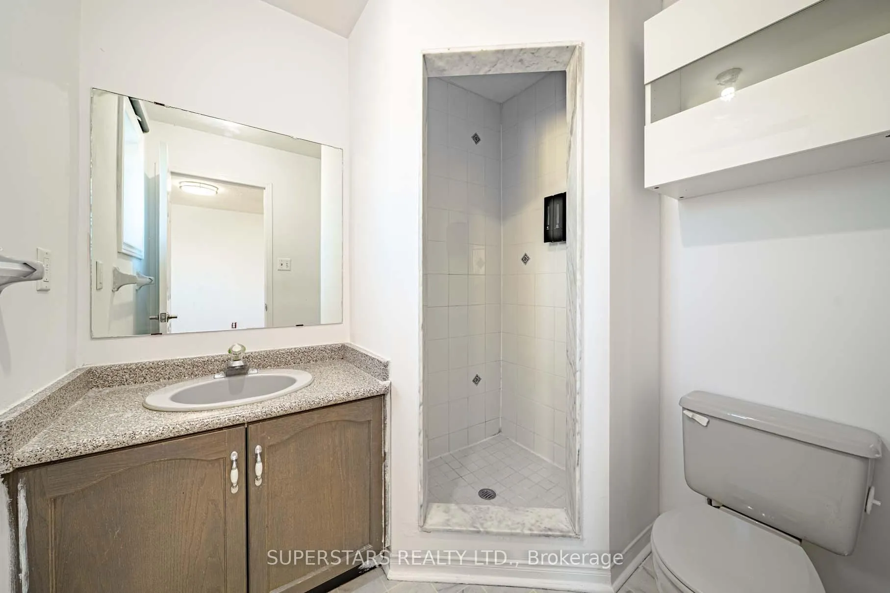 Photo 12 of 99 Roseheath Drive, Vaughan, Maple — HOMEH