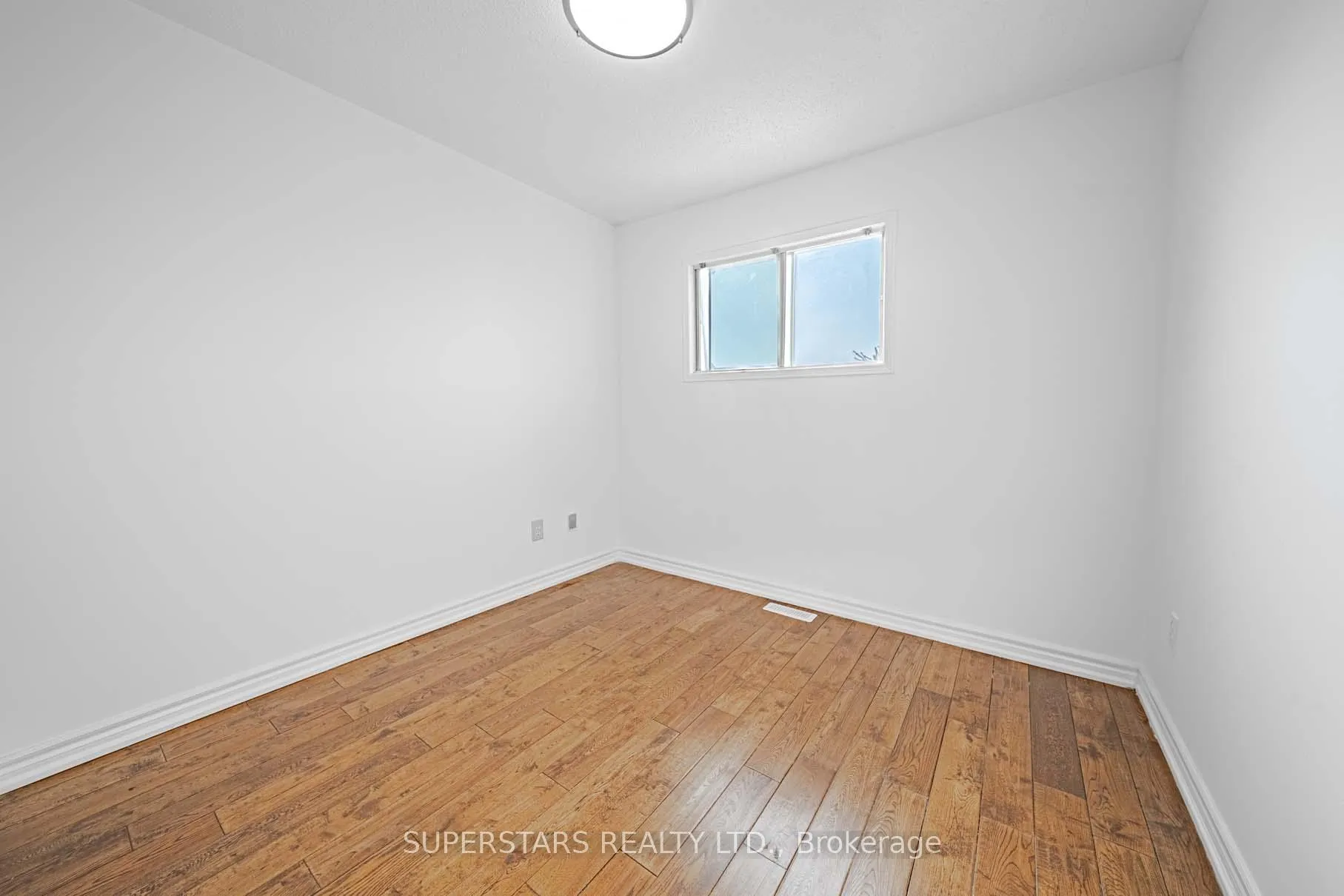 Photo 13 of 99 Roseheath Drive, Vaughan, Maple — HOMEH