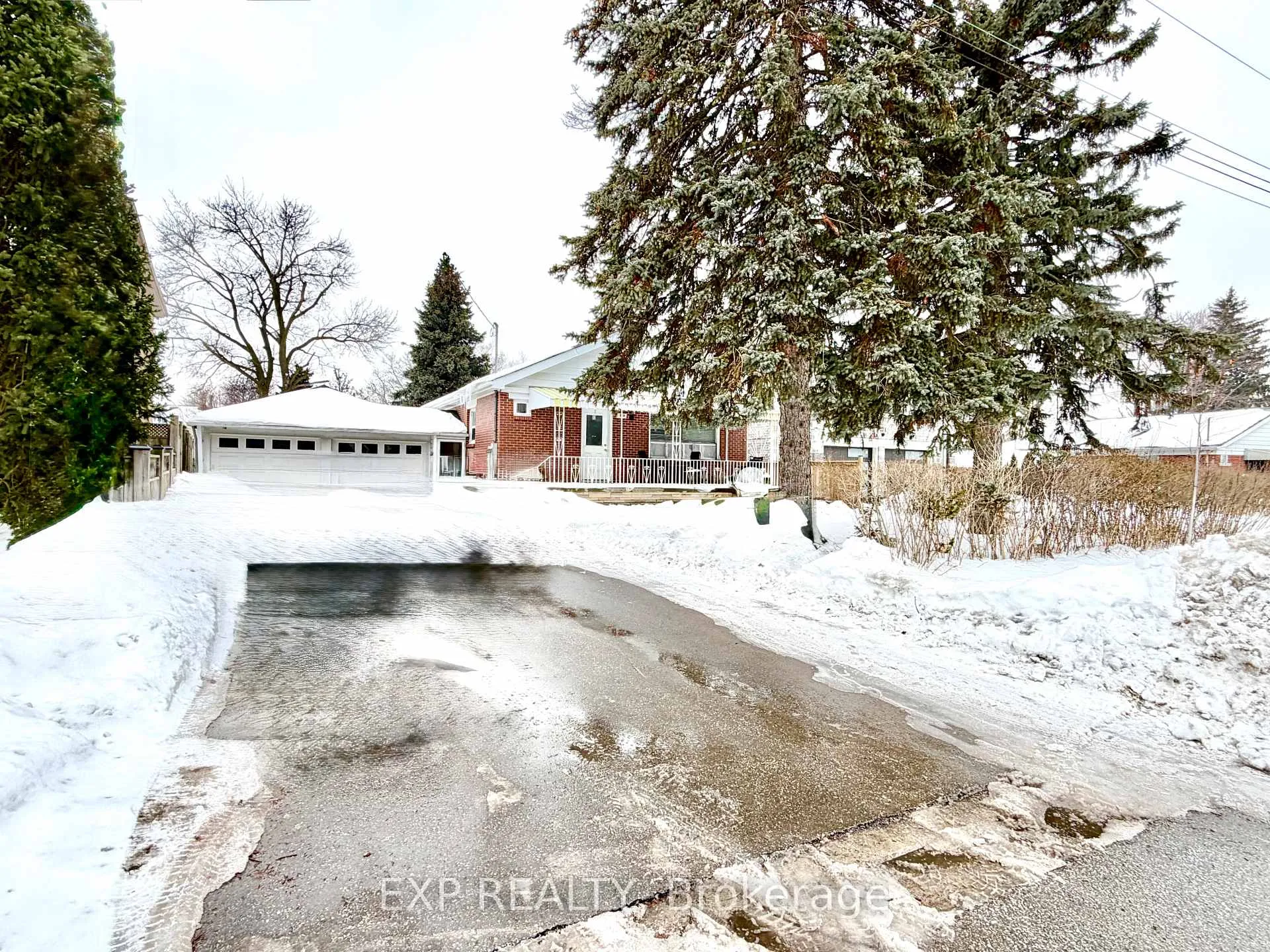 Front of Unit Bsmt, 119 Earlton Road